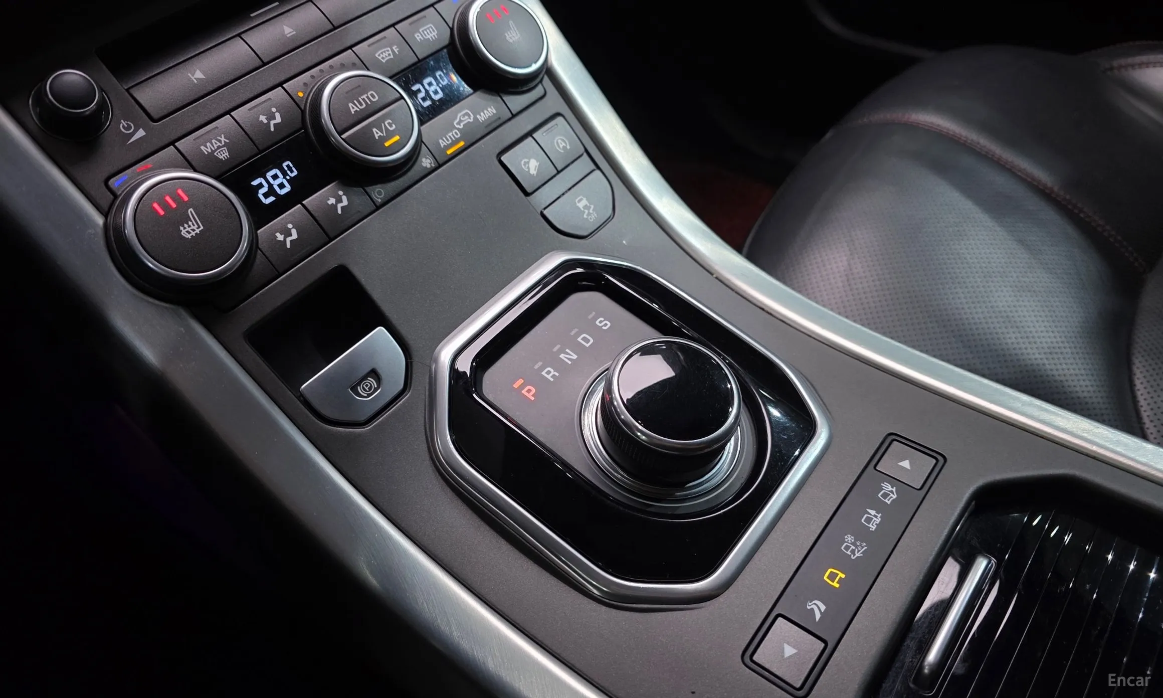 Land Rover Range Rover Evoque превью 9