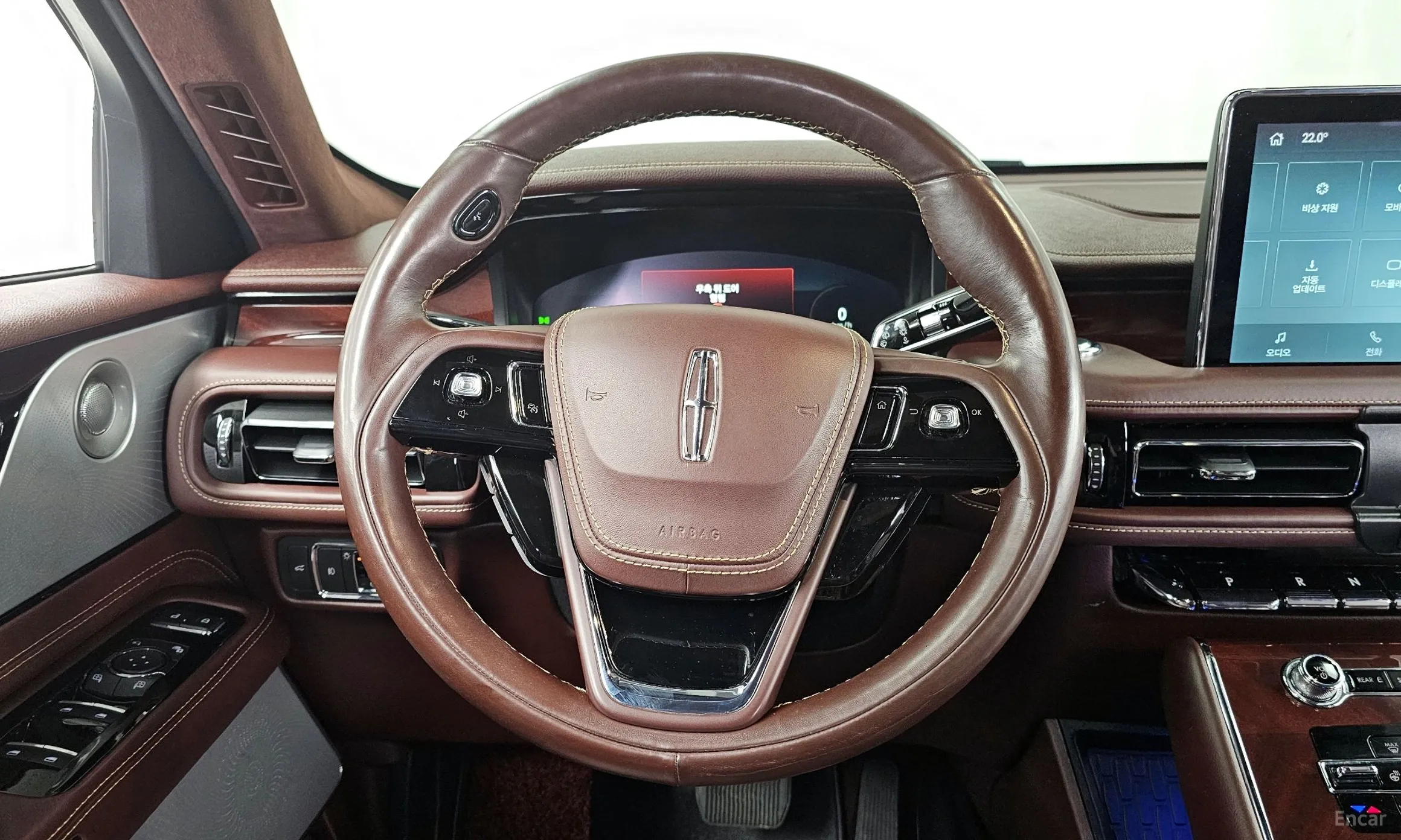 Lincoln Aviator 2nd Generation превью 13