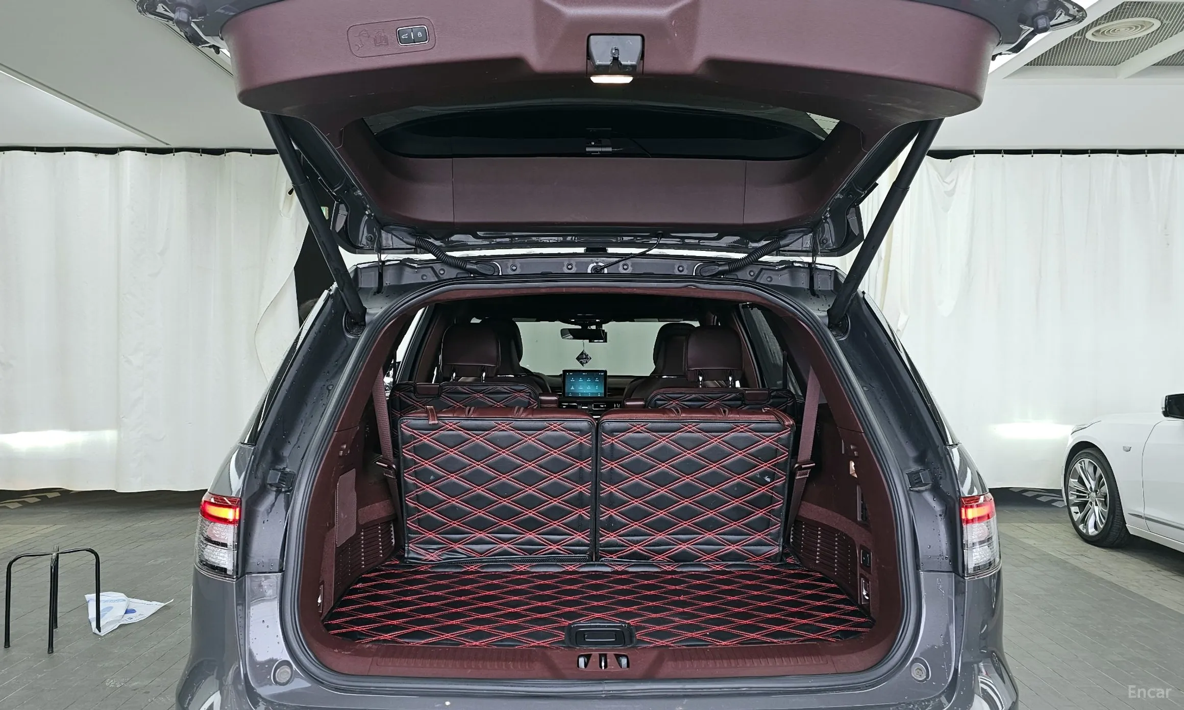 Lincoln Aviator 2nd Generation превью 20