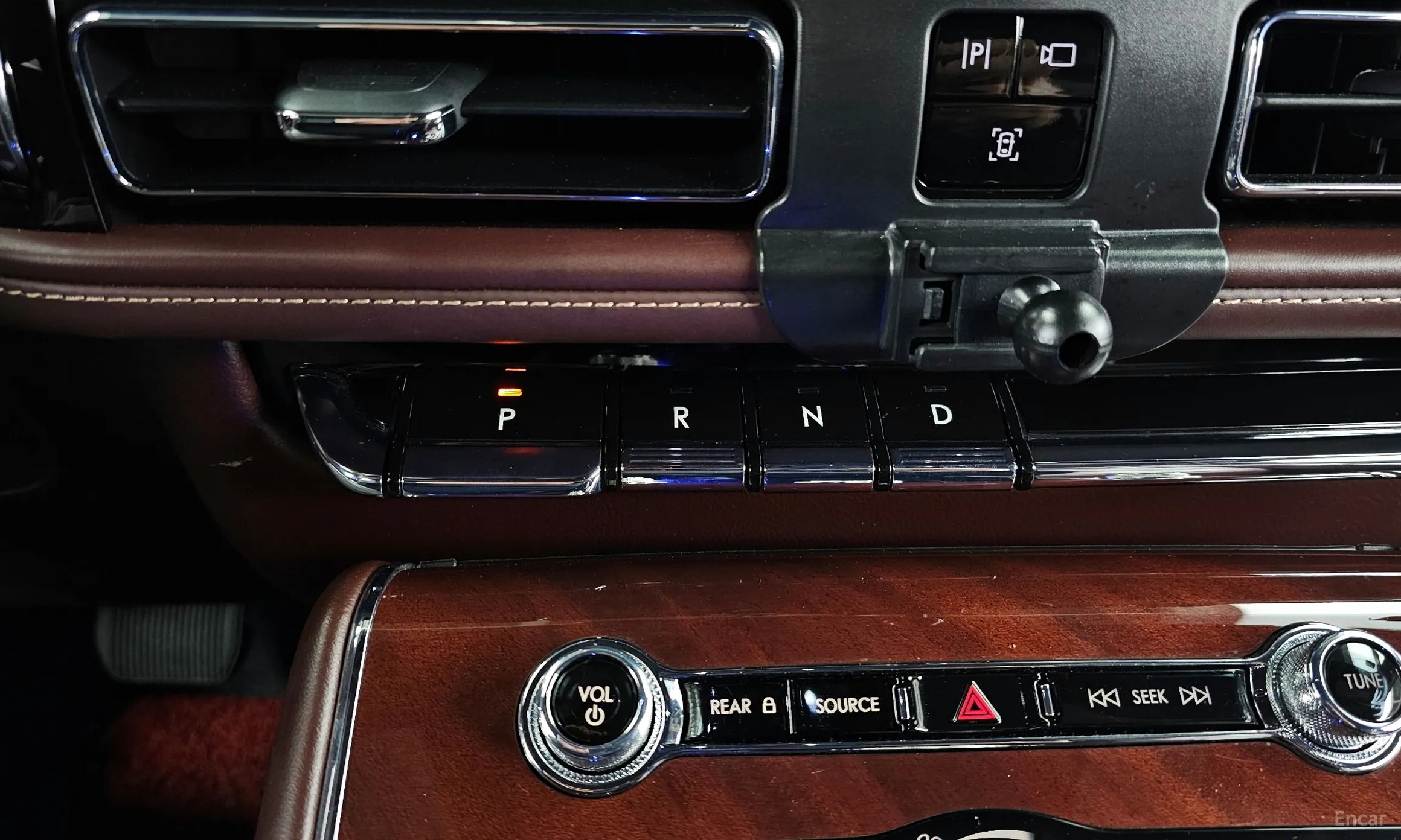 Lincoln Aviator 2nd Generation превью 9