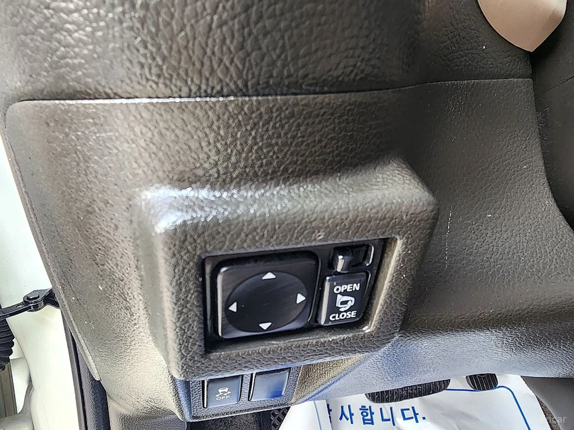 Nissan Cube превью 9