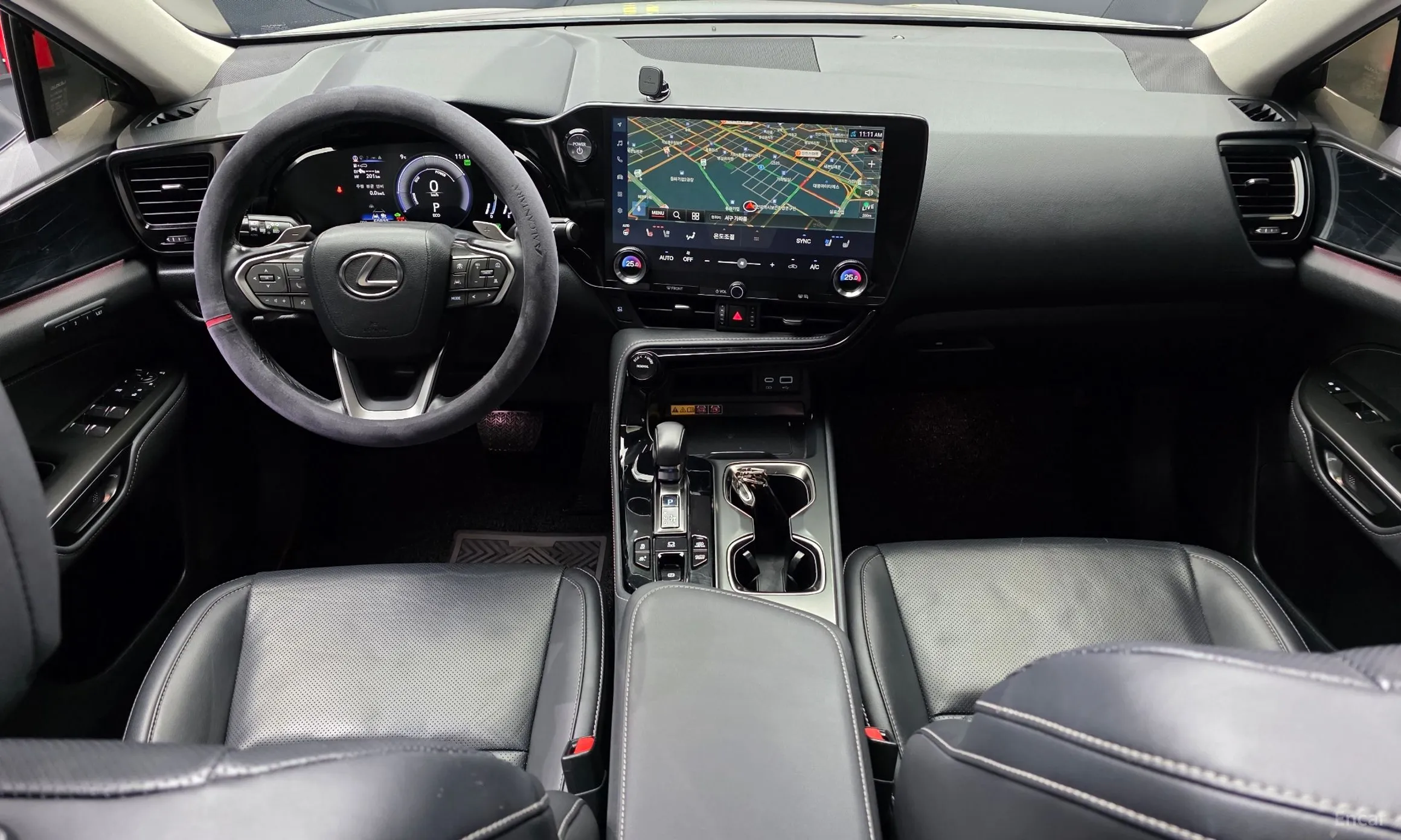 Lexus NX450h + 2nd Gen превью 7