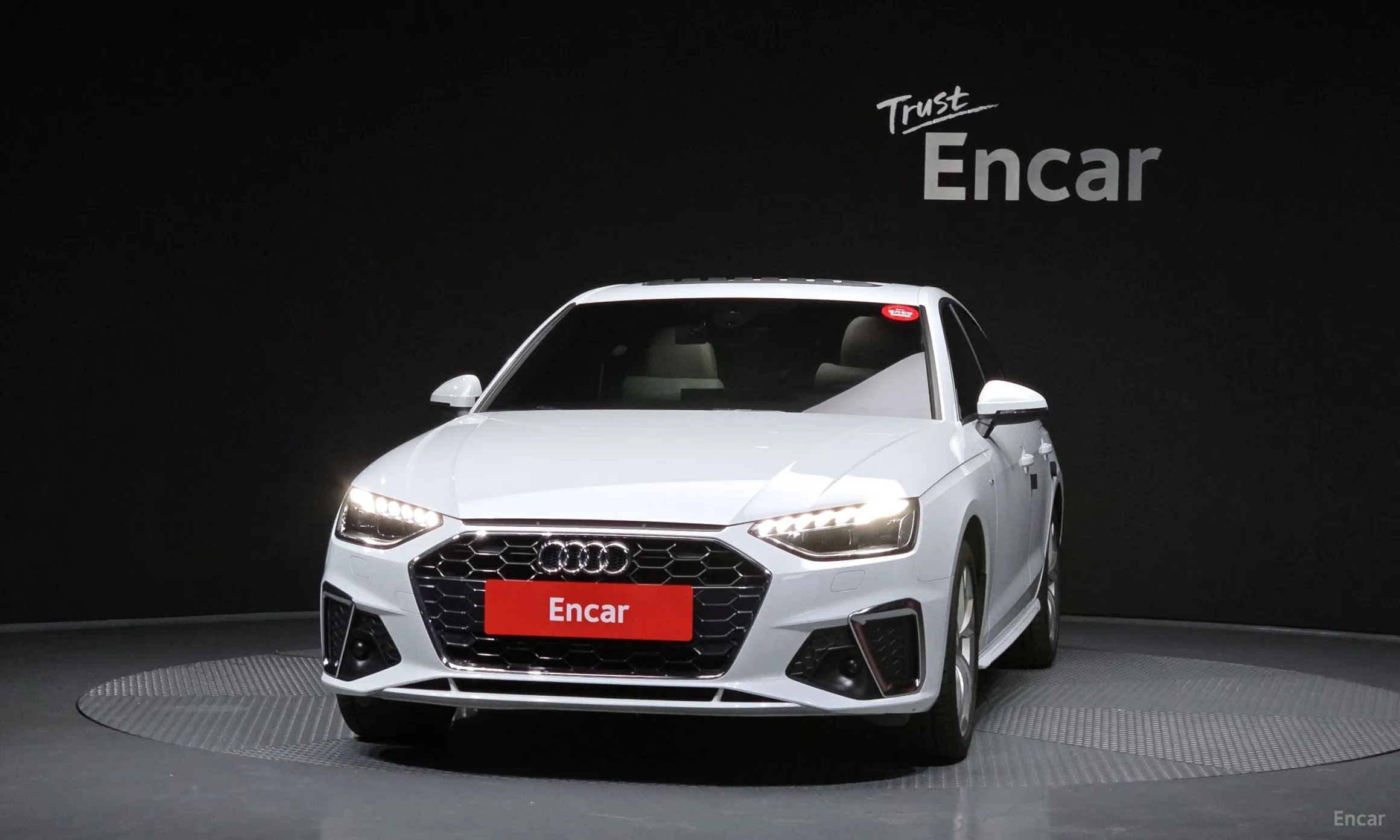 Audi A4 (B9) превью 3