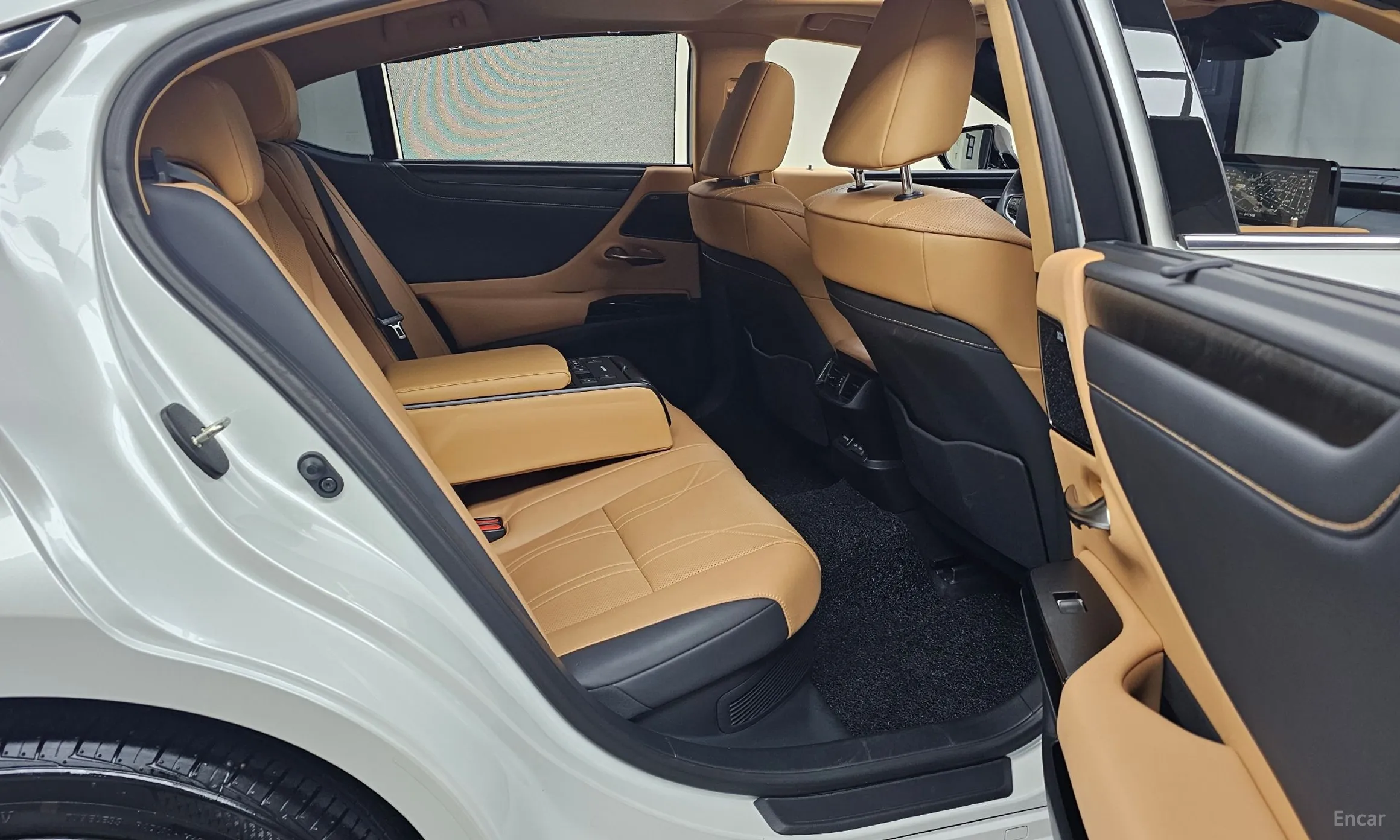 Lexus ES300h 7th Generation превью 12