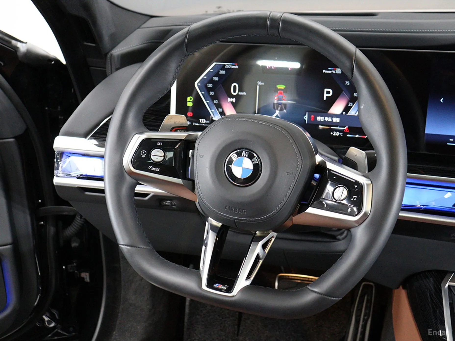 BMW 7 Series (G70) превью 7
