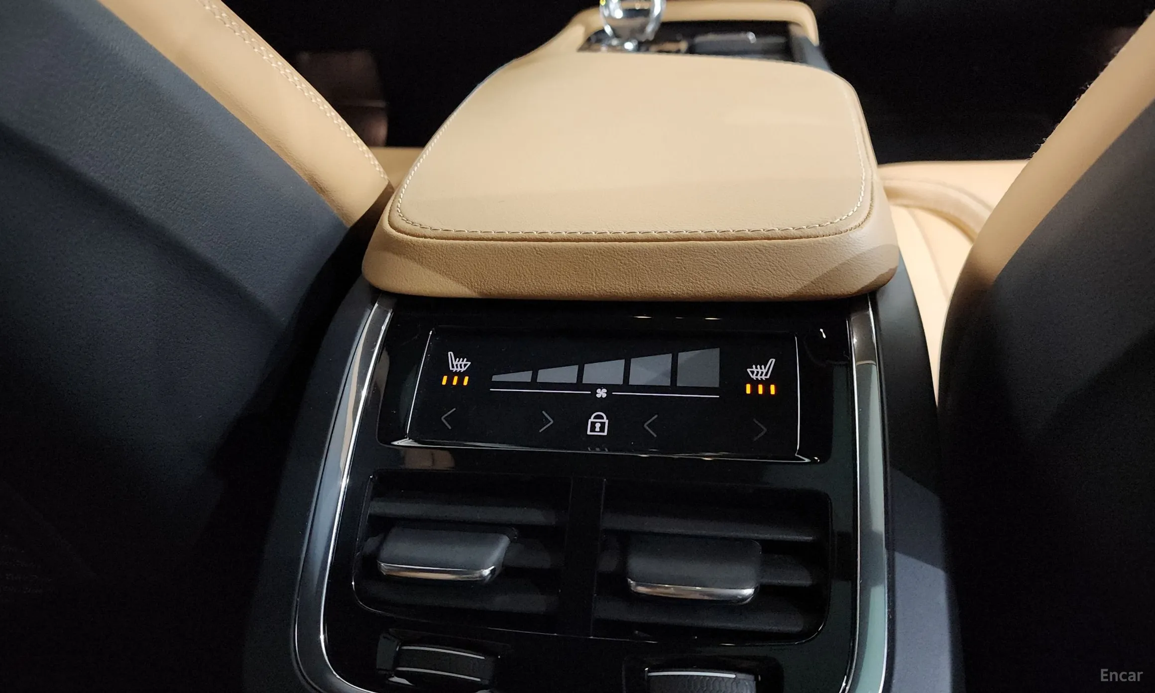 Volvo XC90 Gen 2 превью 19