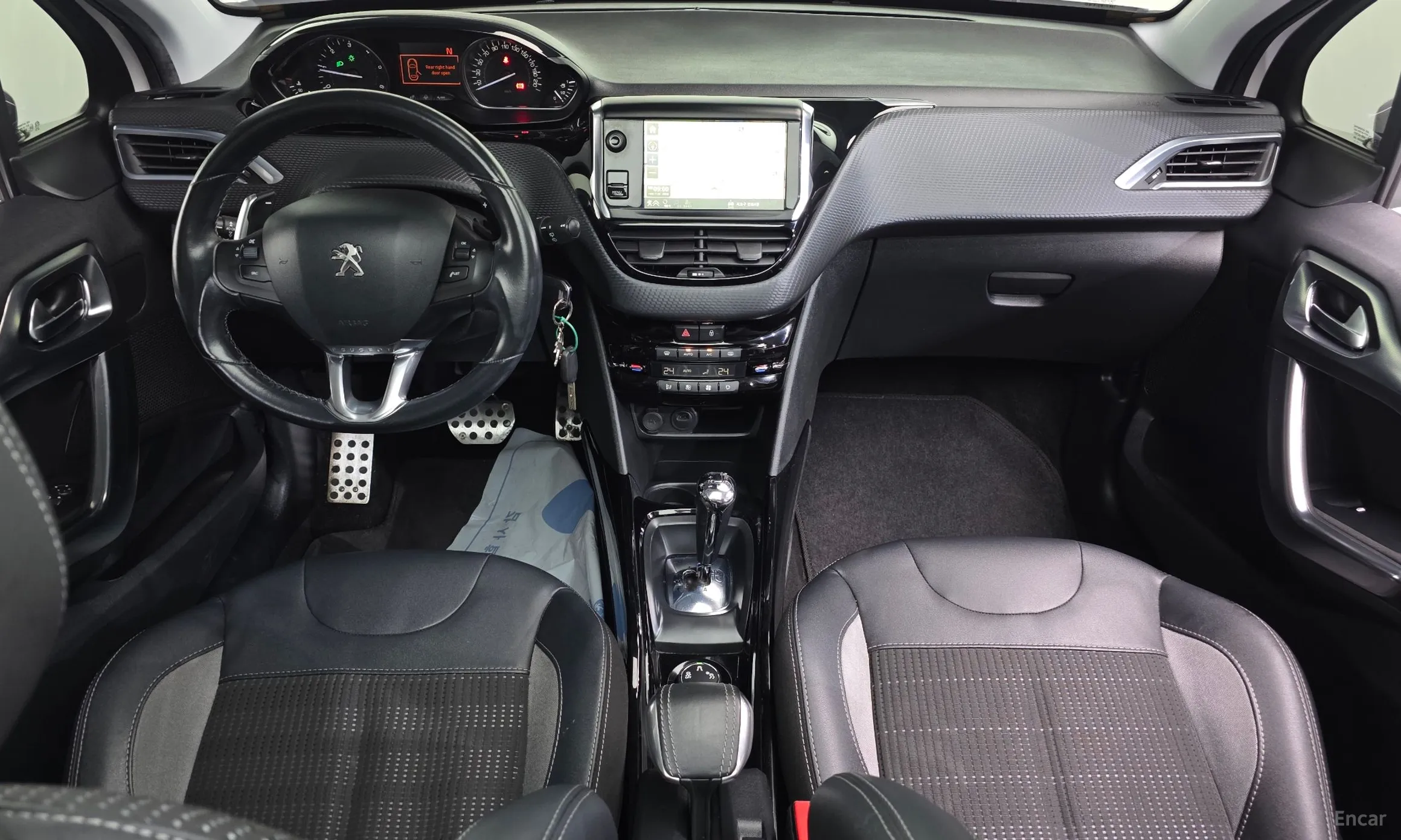 Peugeot 2008. превью 7