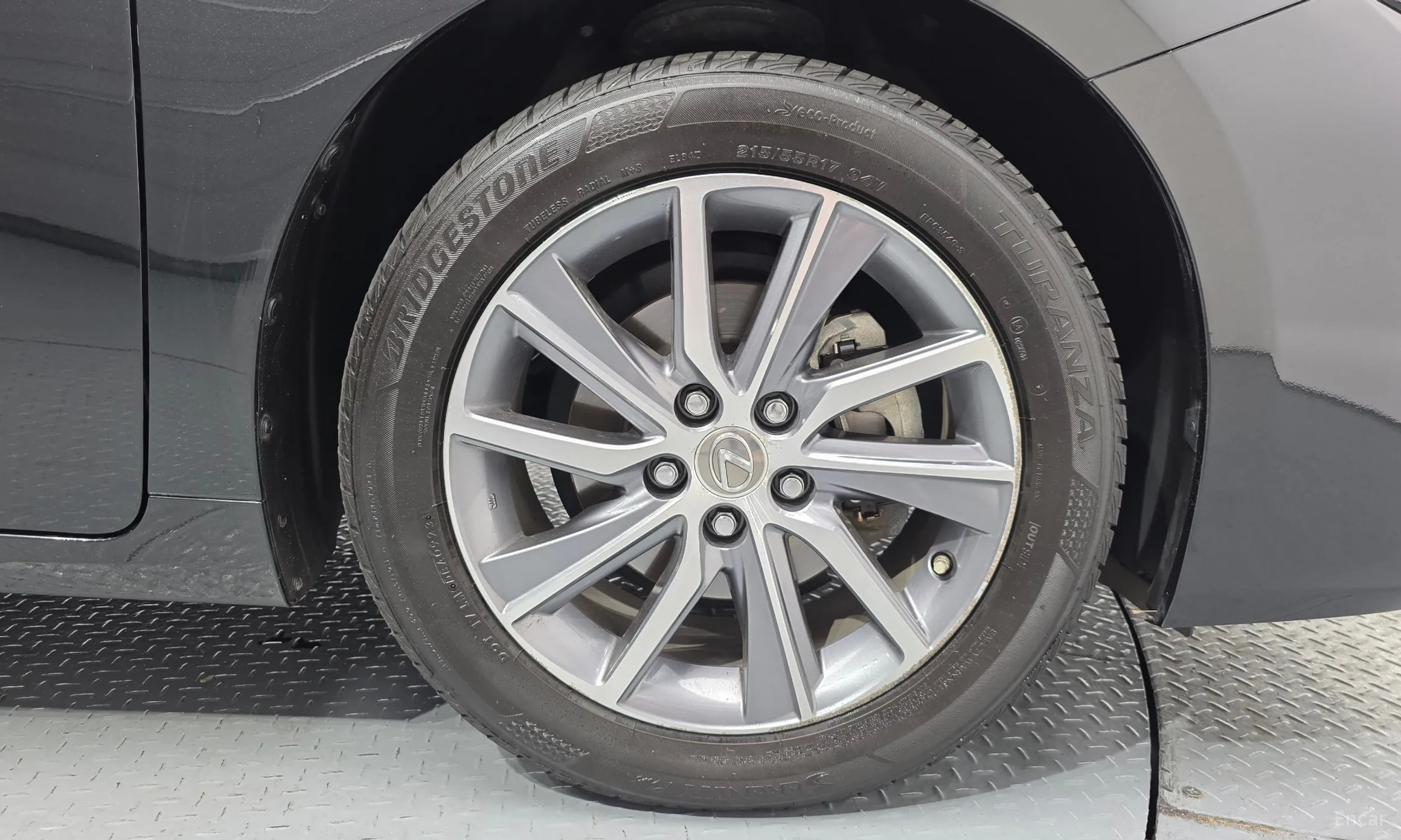Lexus New ES300h превью 5