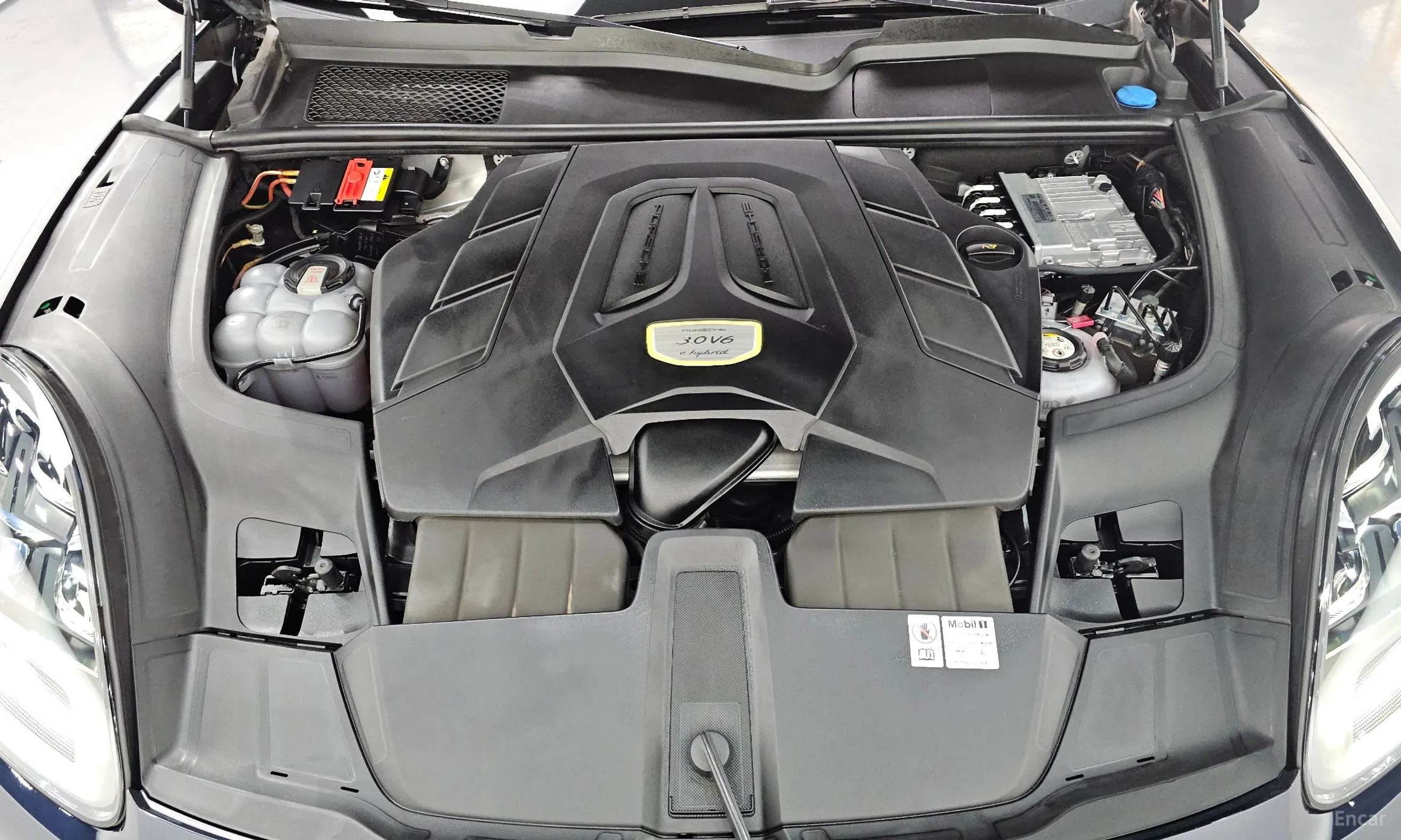 Porsche Cayenne (PO536) превью 6