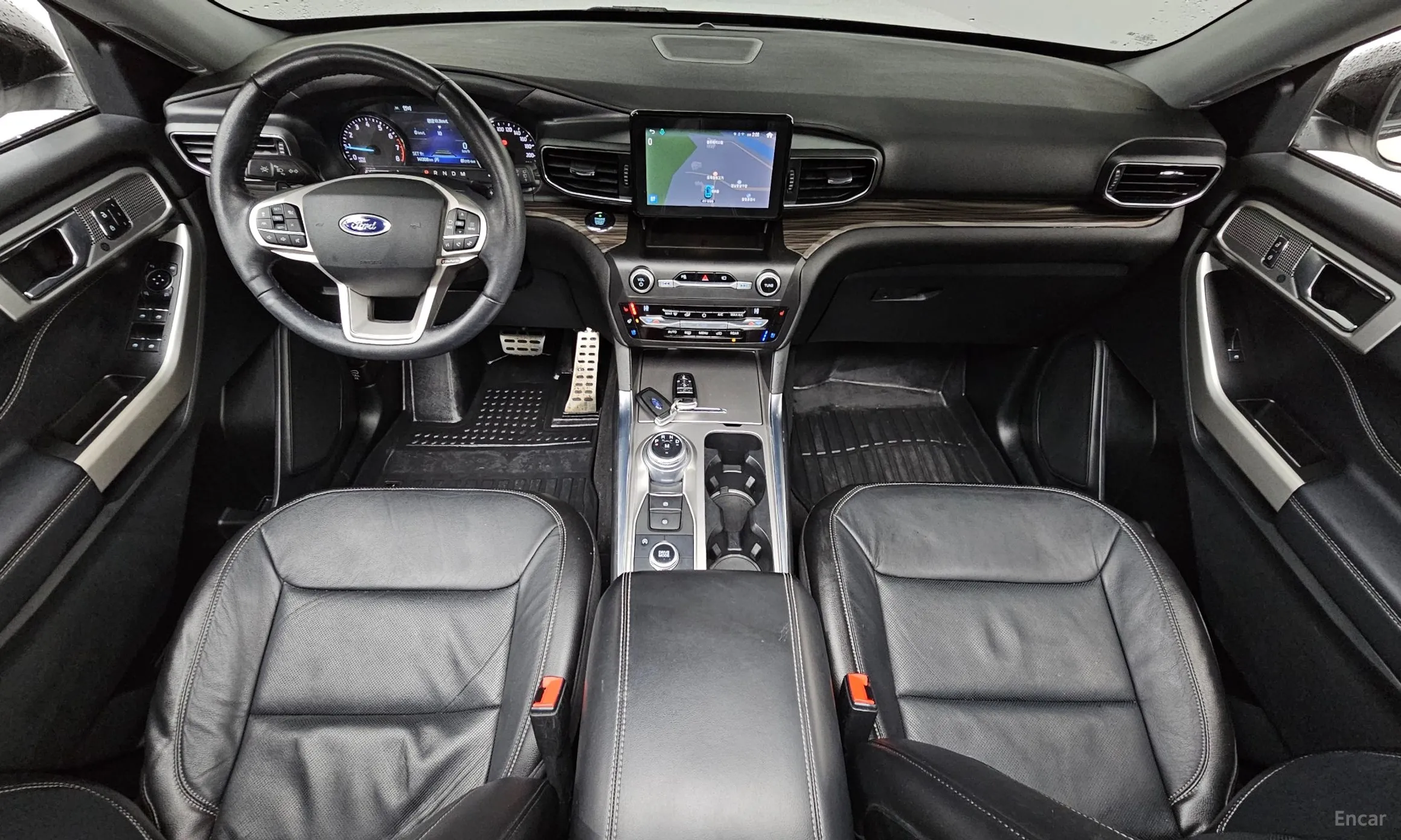Ford Explorer 6th Generation превью 7