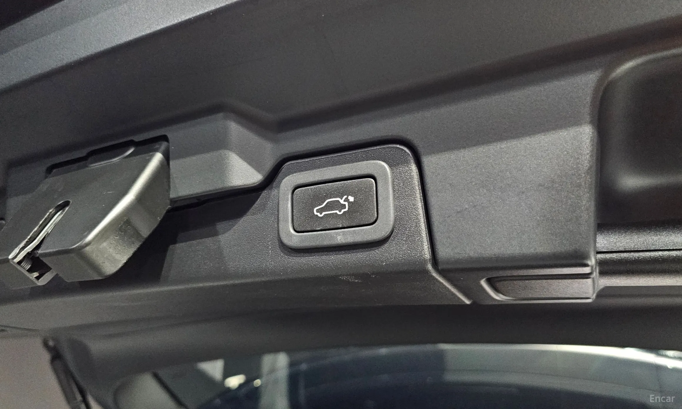 Land Rover Range Rover Evoque превью 18
