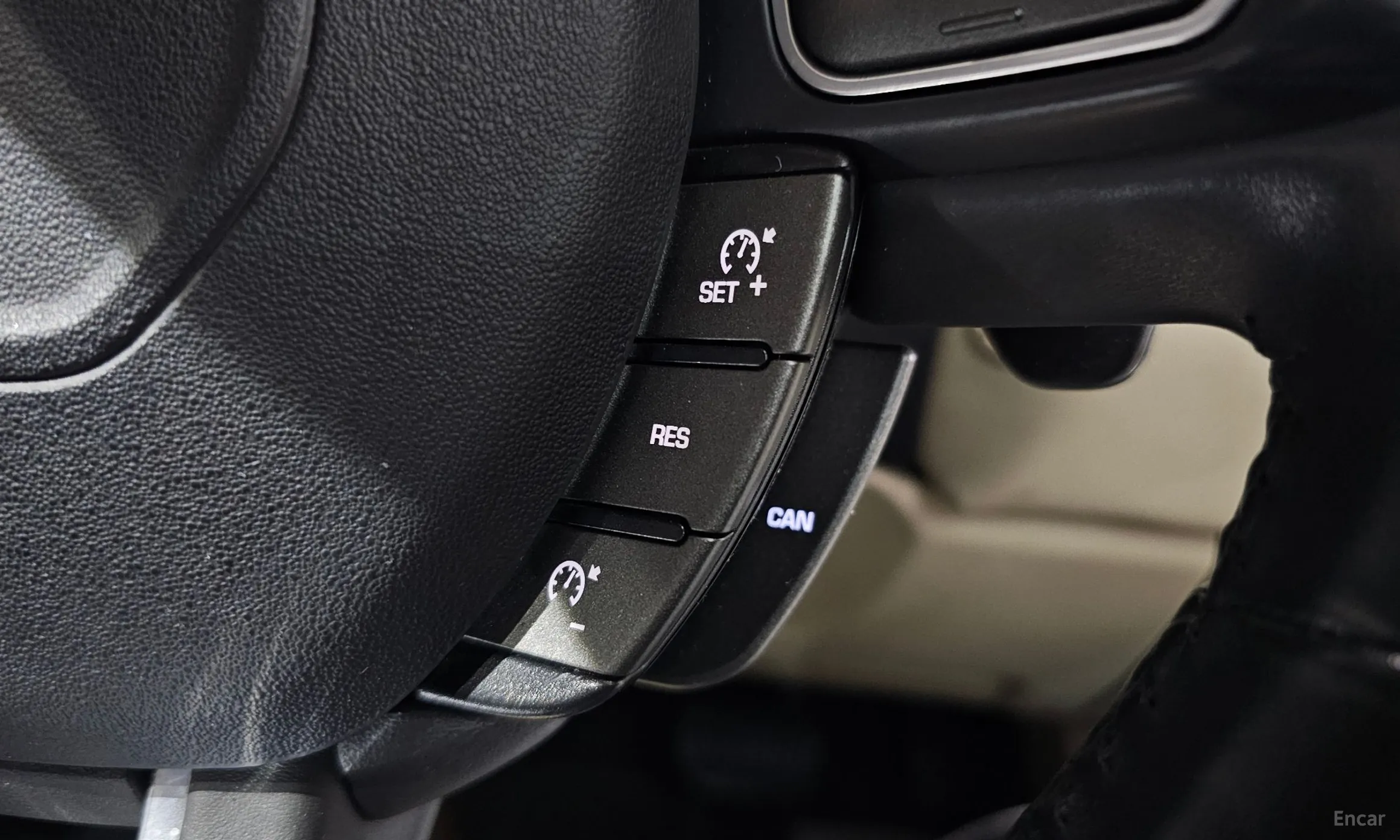 Land Rover Range Rover Evoque превью 19