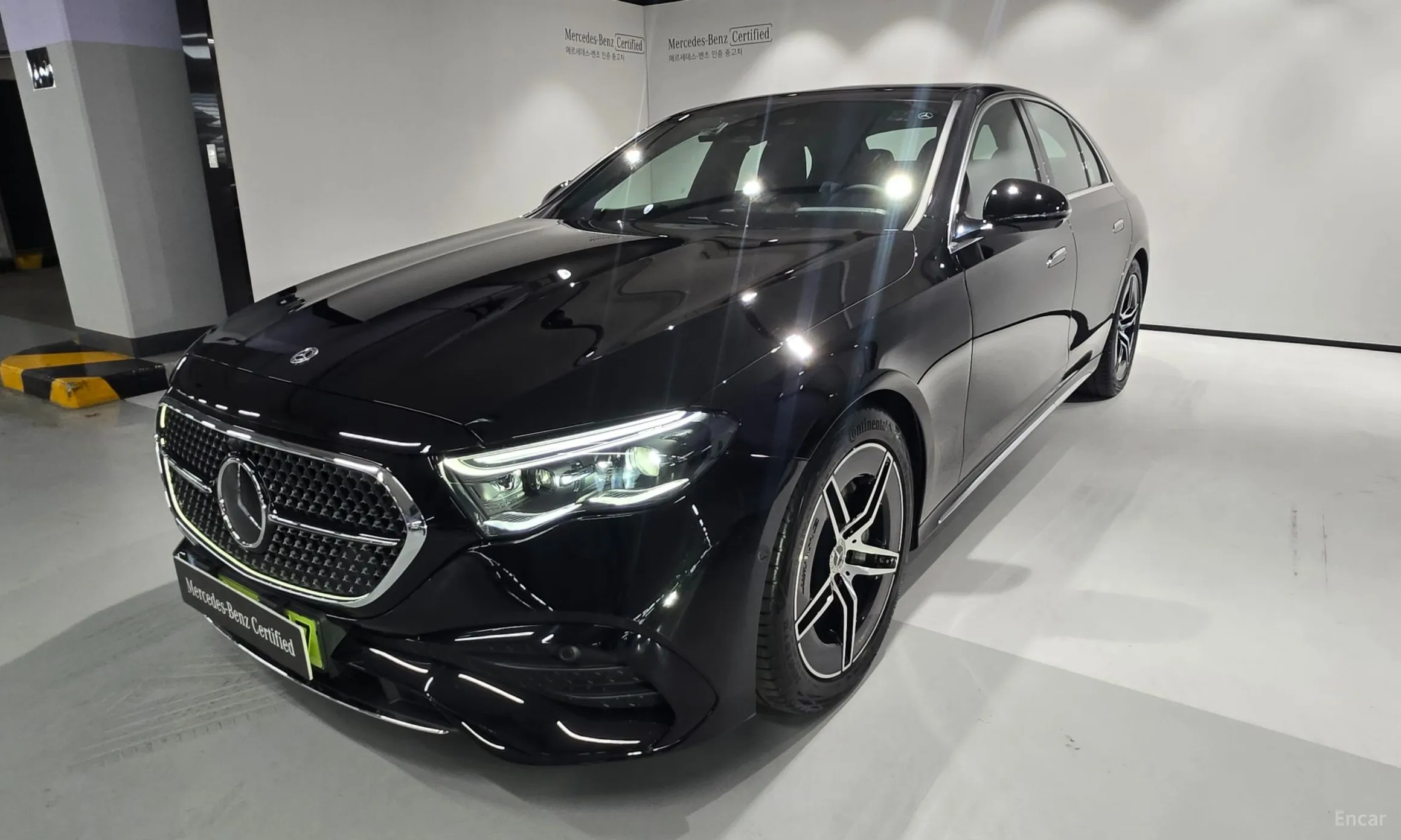 E-Class W214
