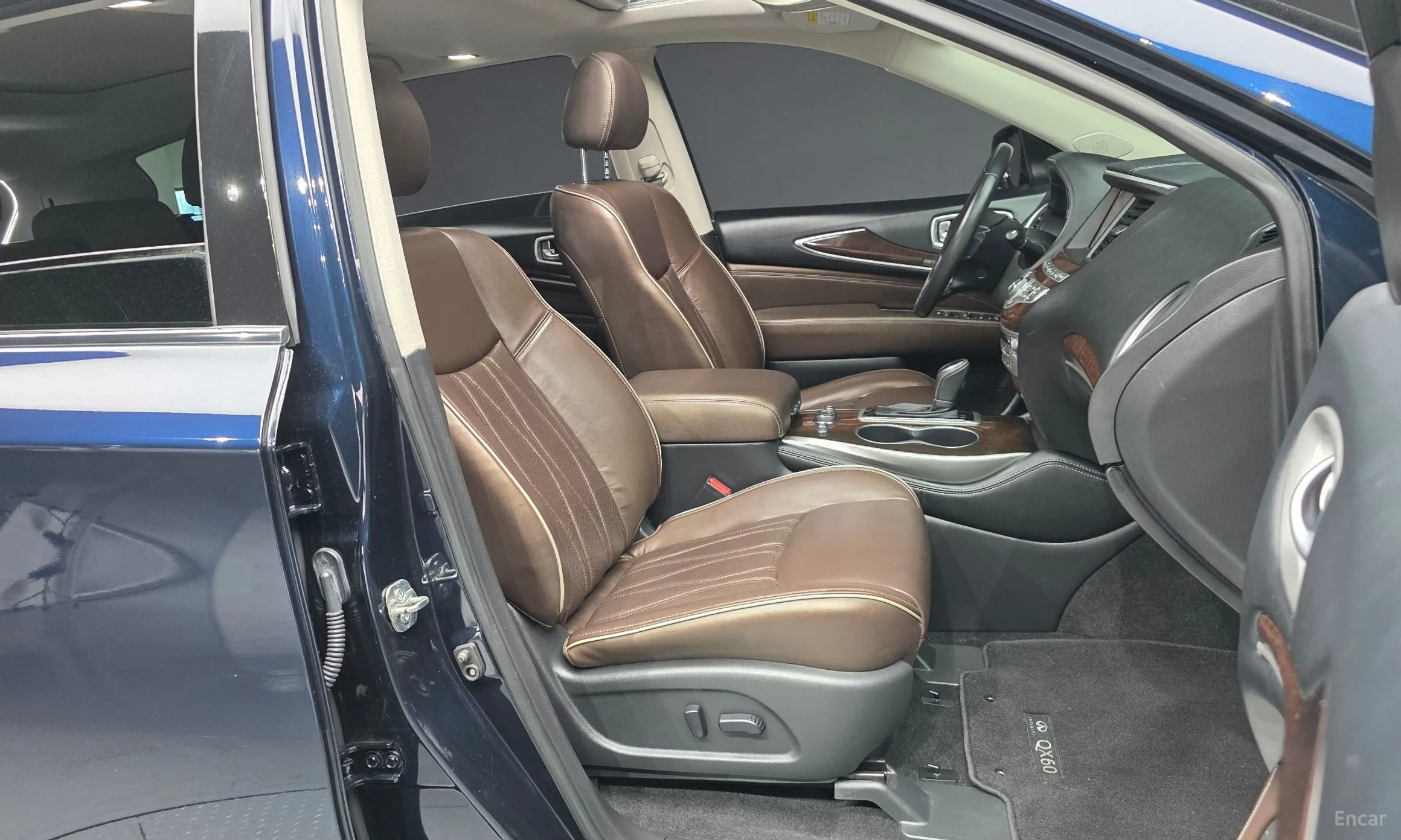 Infiniti QX60 превью 11