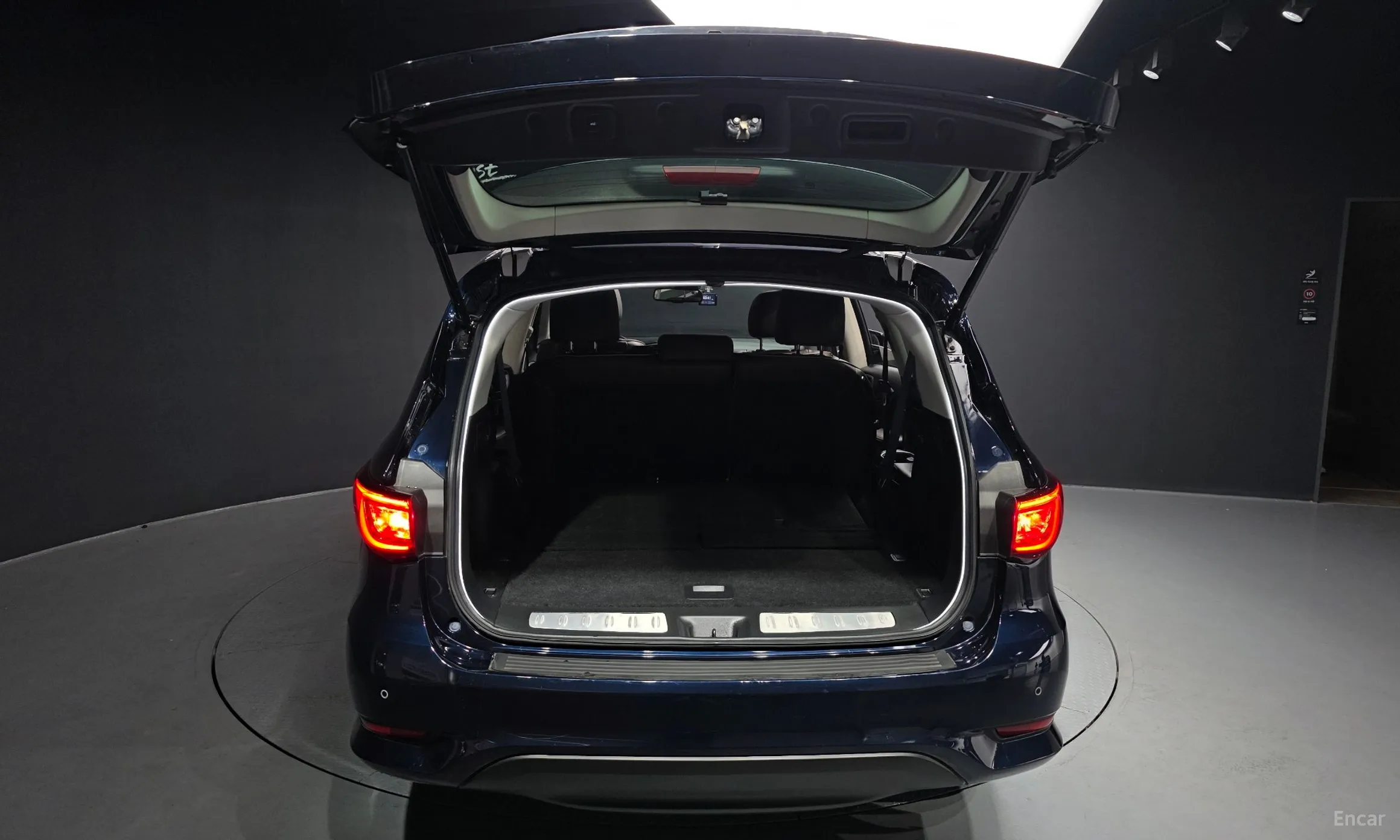 Infiniti QX60 превью 20