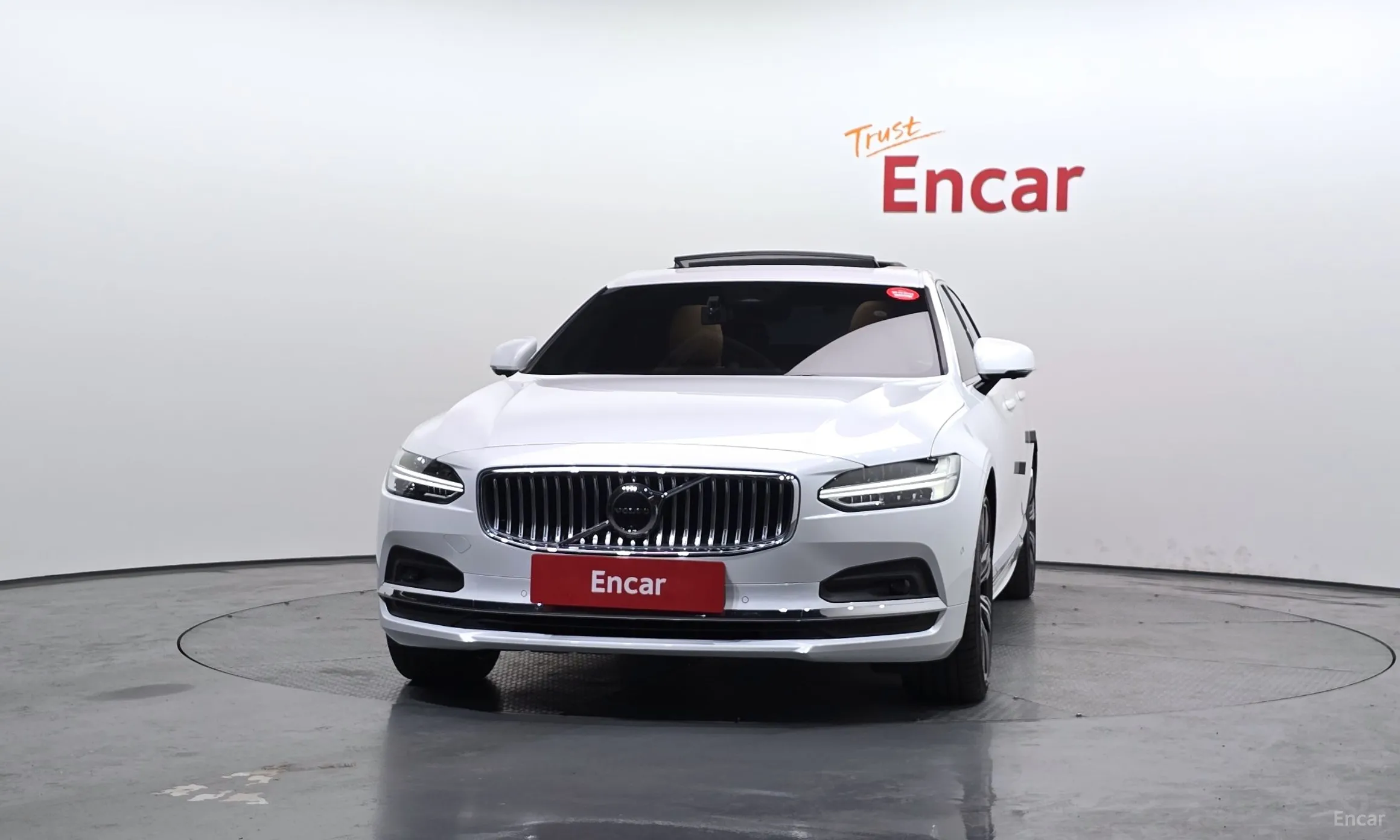 Volvo S90 превью 3