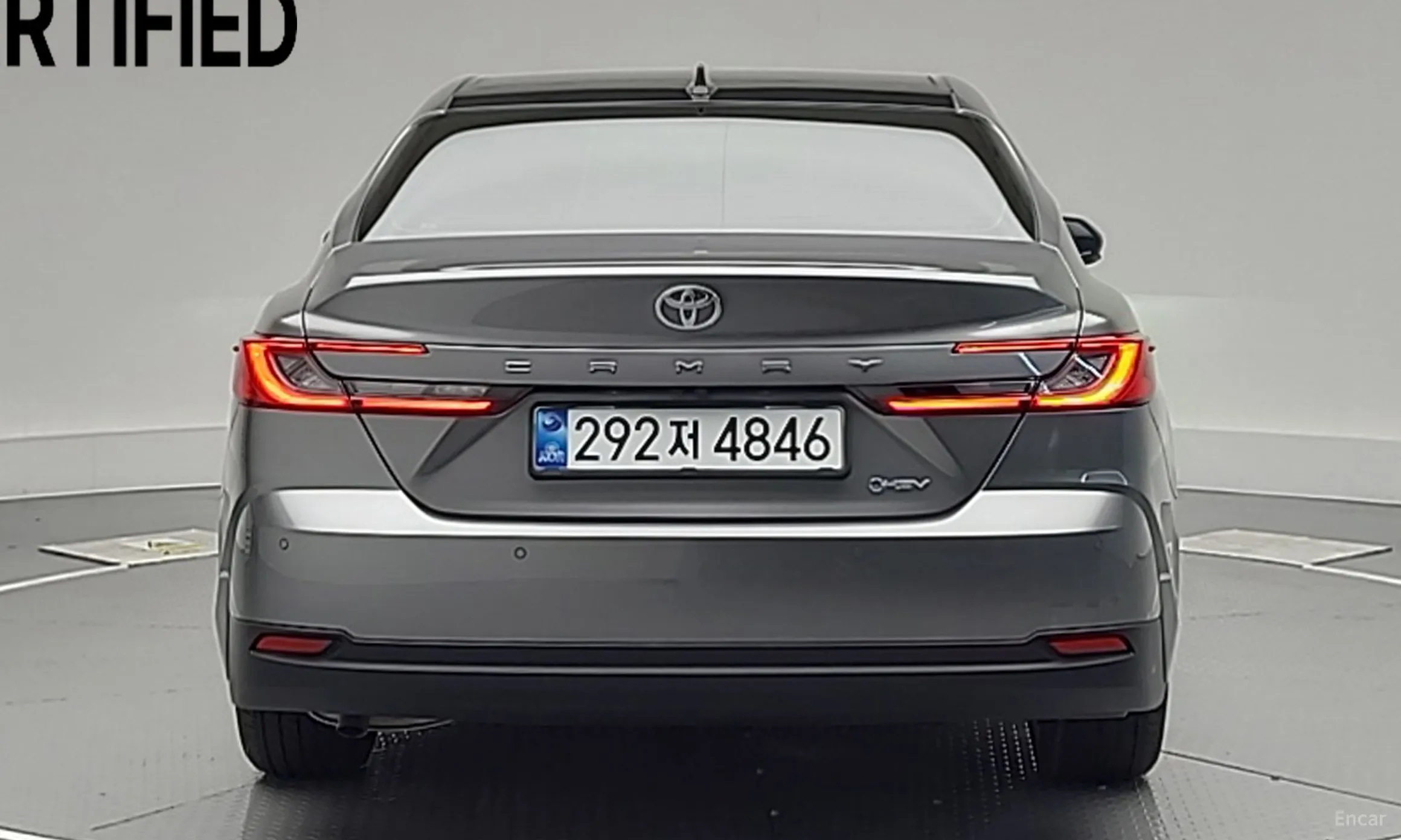 Toyota Camry (XV80) превью 4