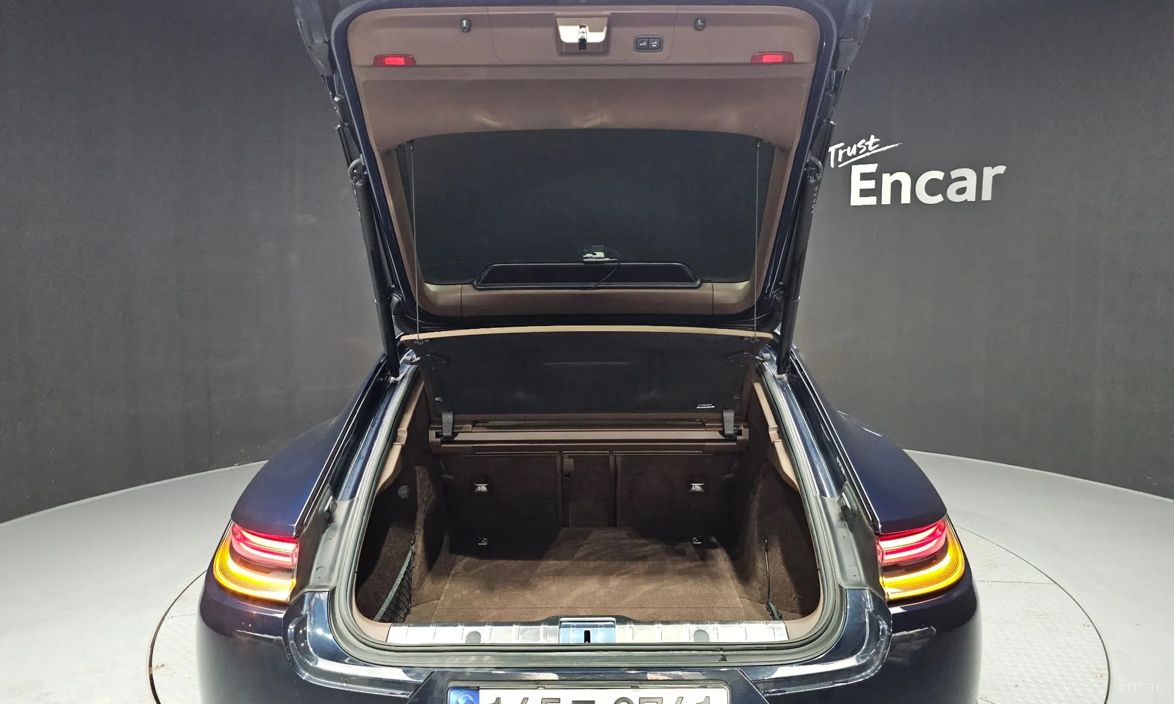 Porsche Panamera (971) превью 20