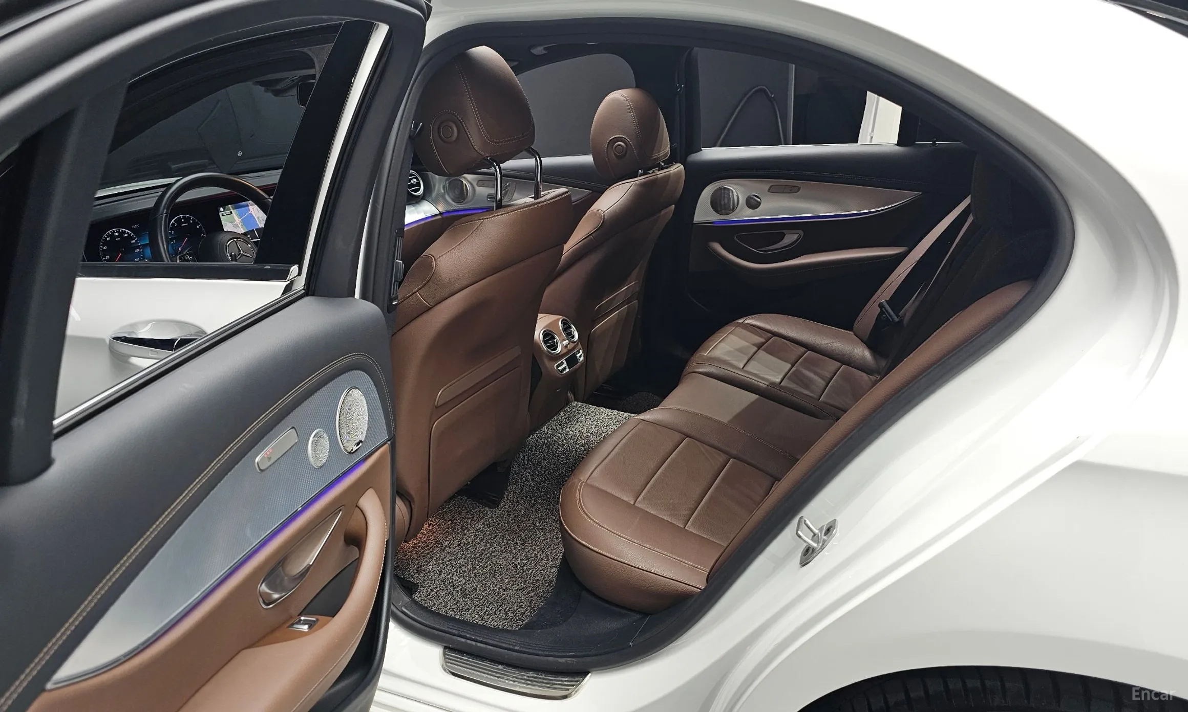 Mercedes Benz E-Class W213 превью 12