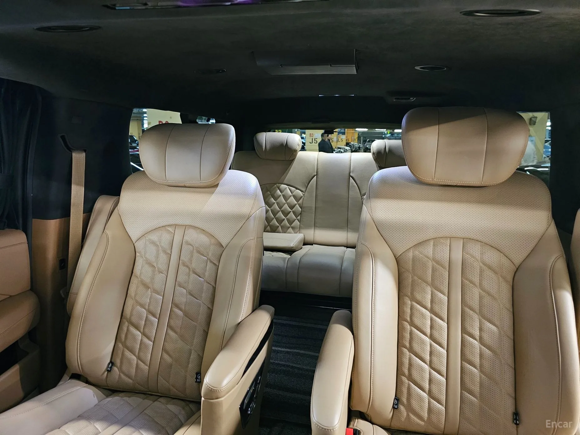 Cadillac Escalade превью 14