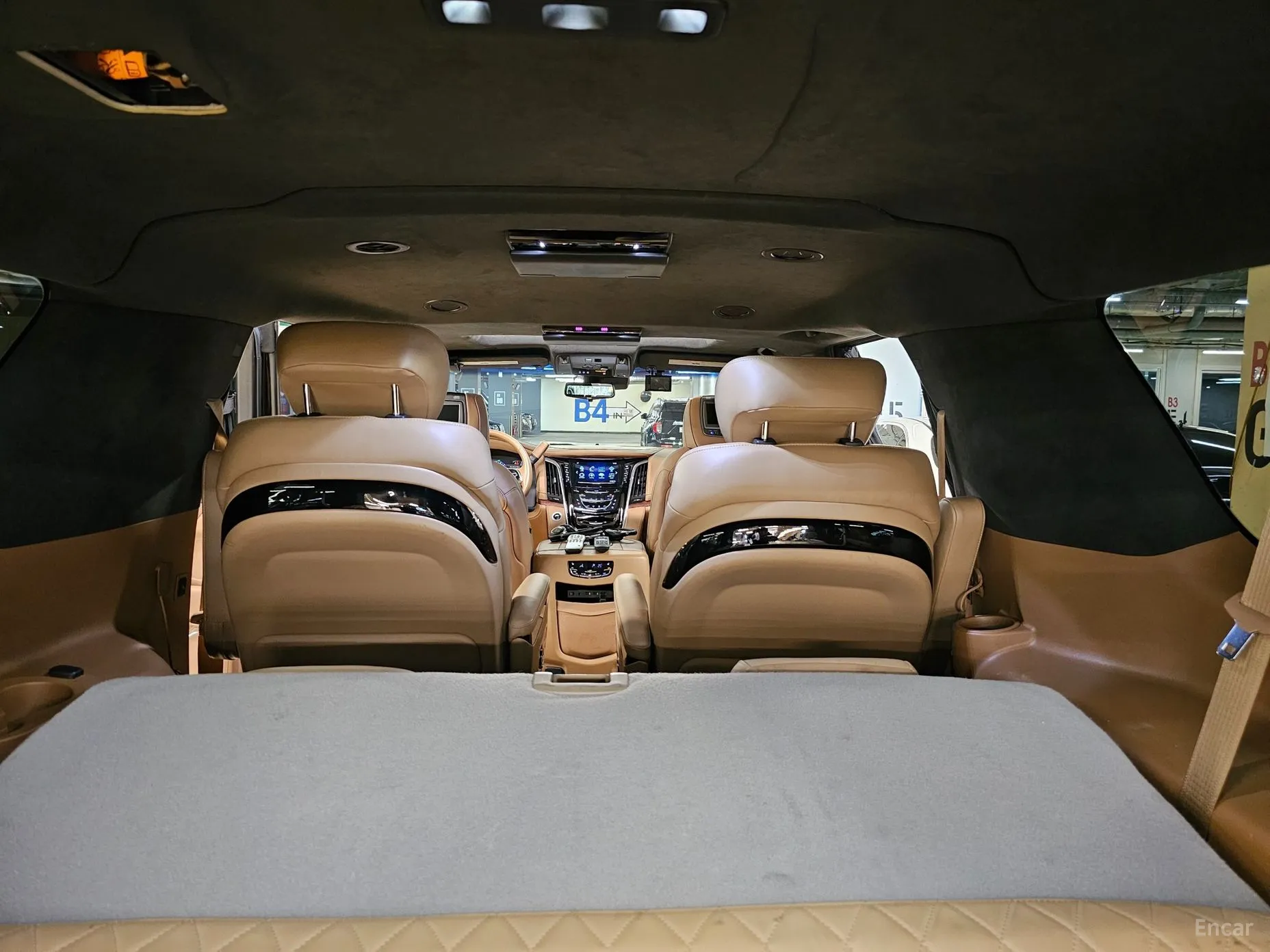 Cadillac Escalade превью 15