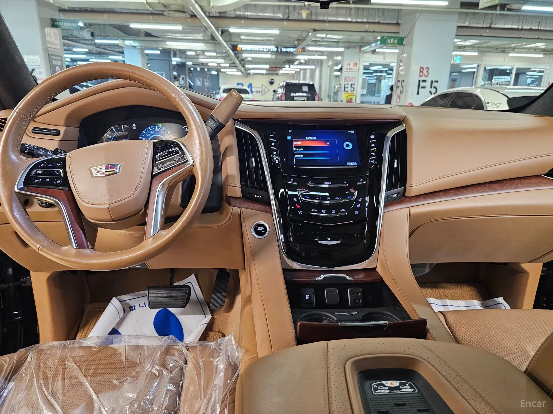 Cadillac Escalade превью 7