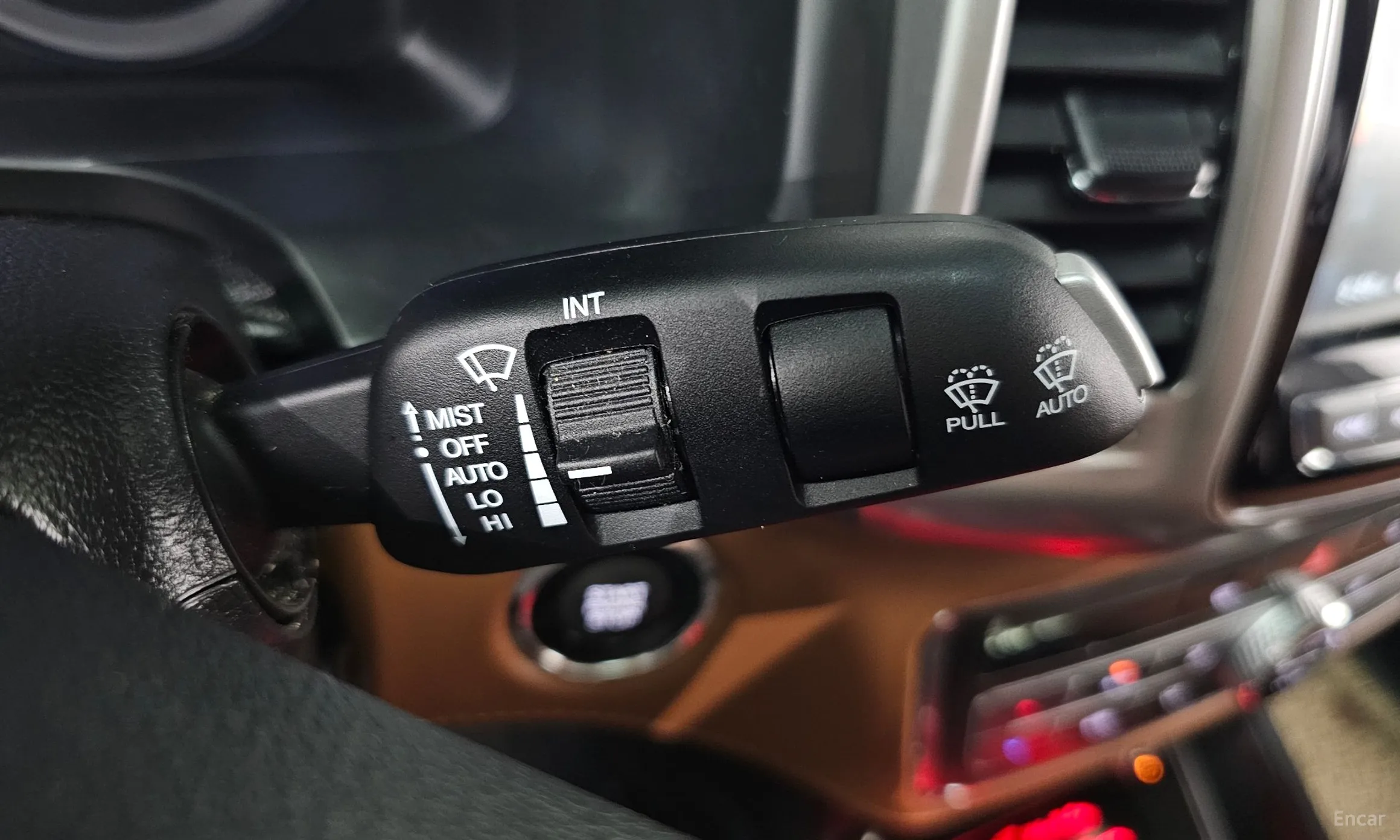 KG Mobility (SsangYong) Rexton Sports превью 15