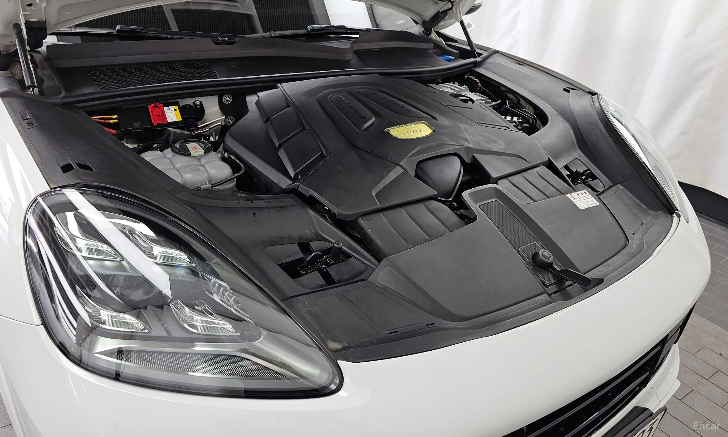 Porsche Cayenne (PO536) превью 6