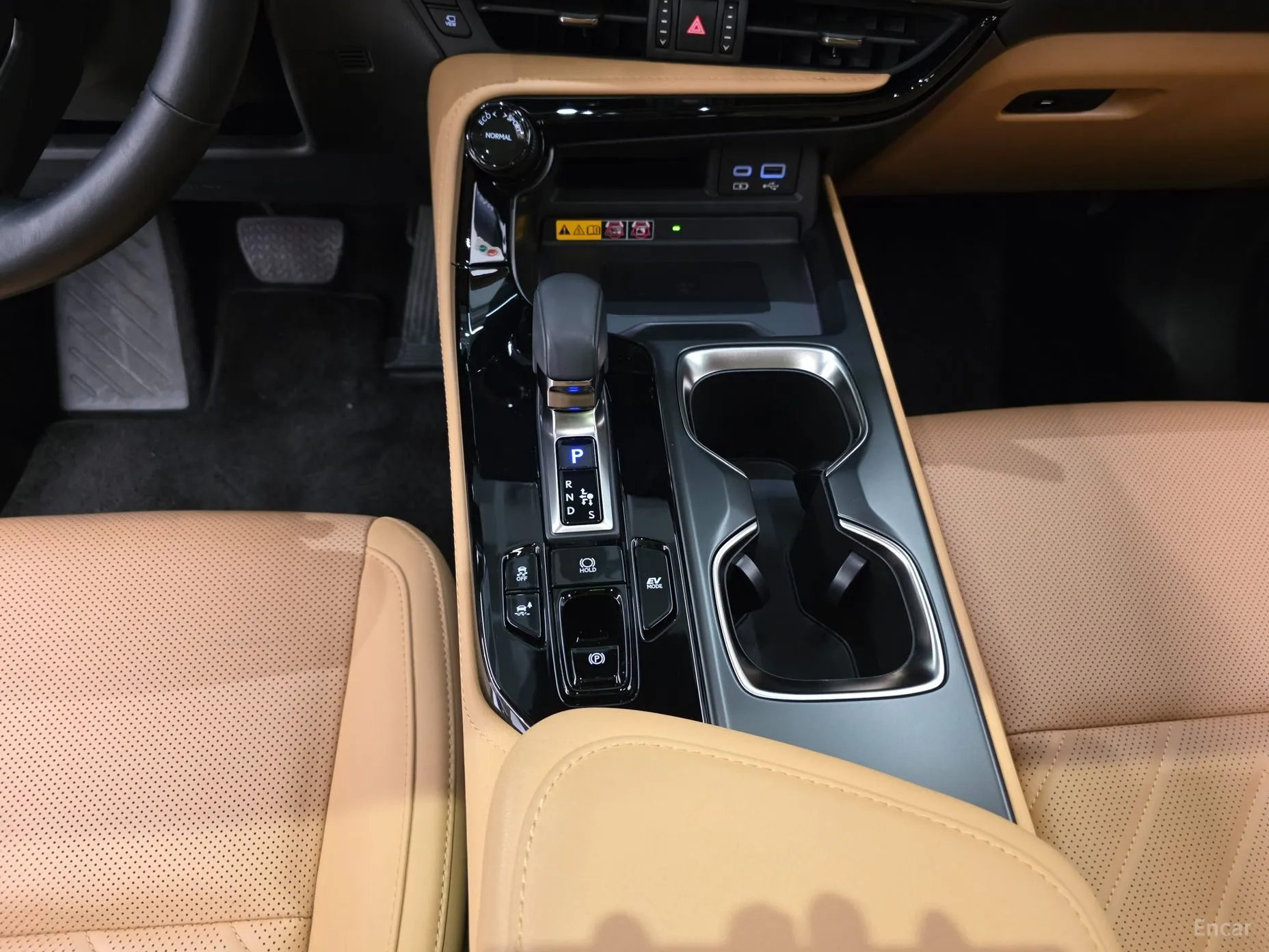 Lexus NX350h Gen 2 превью 9