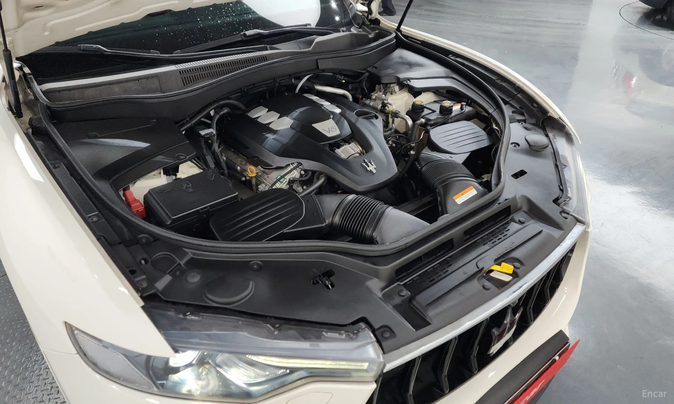 Maserati Levante превью 6