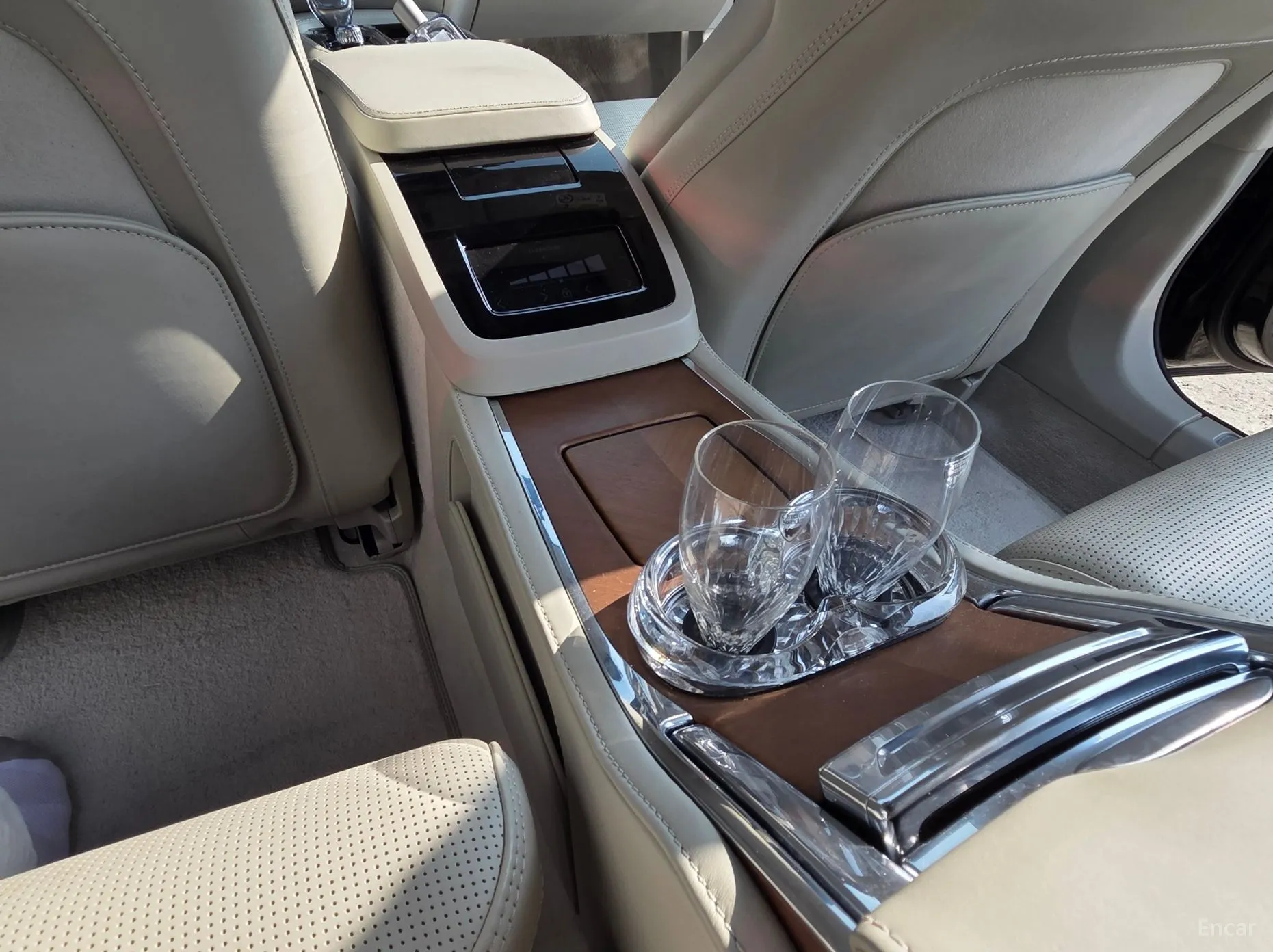 Volvo S90 превью 14