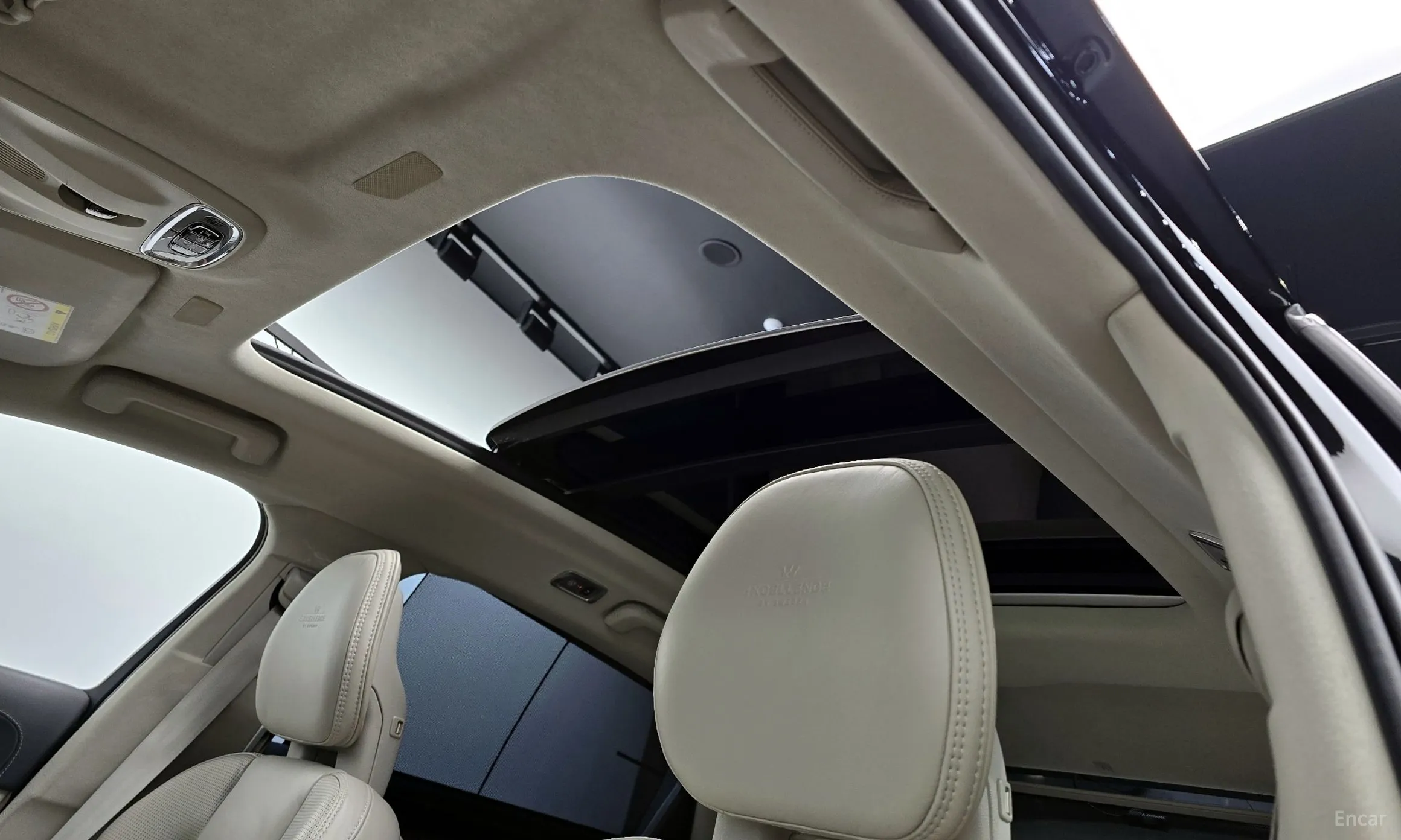 Volvo S90 превью 18