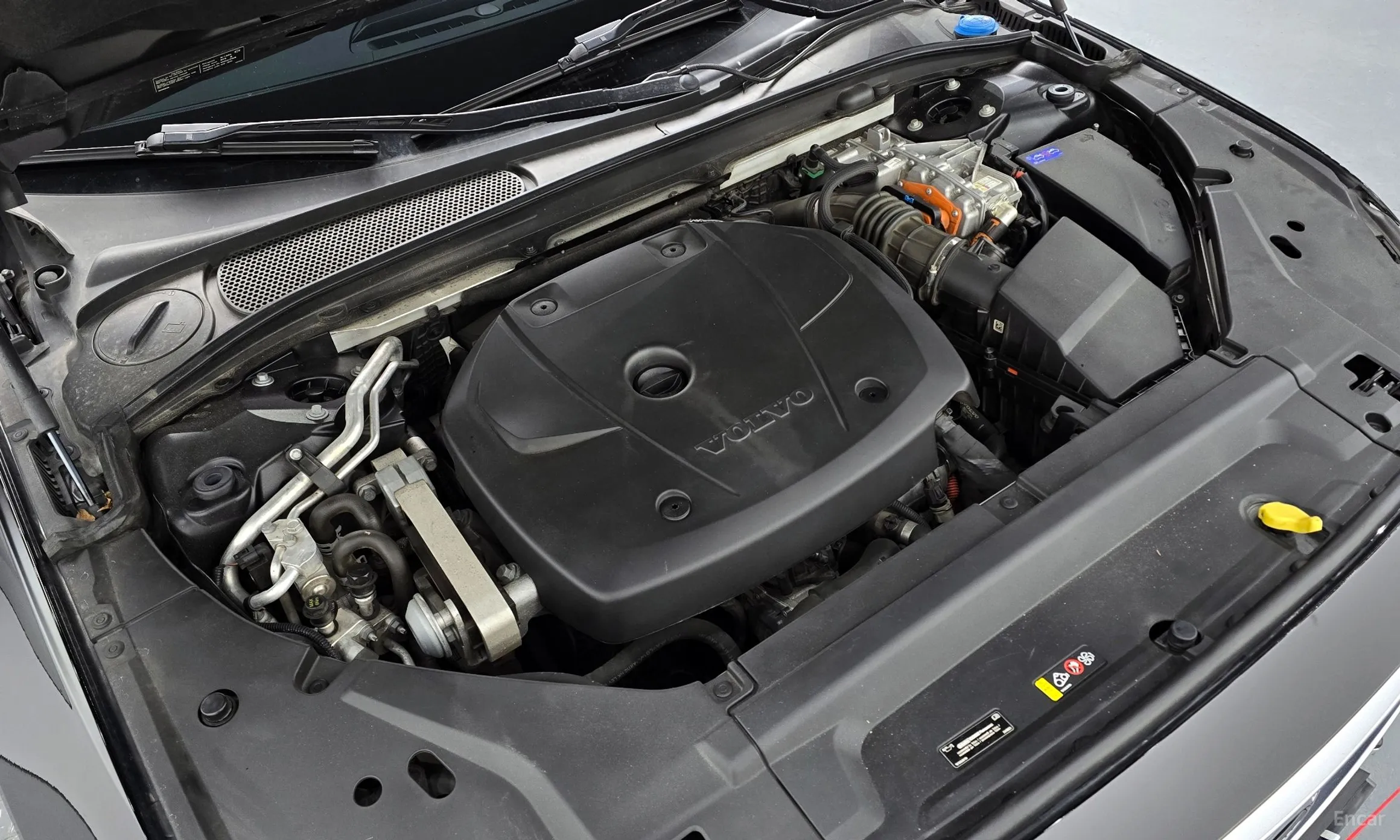 Volvo S90 превью 6