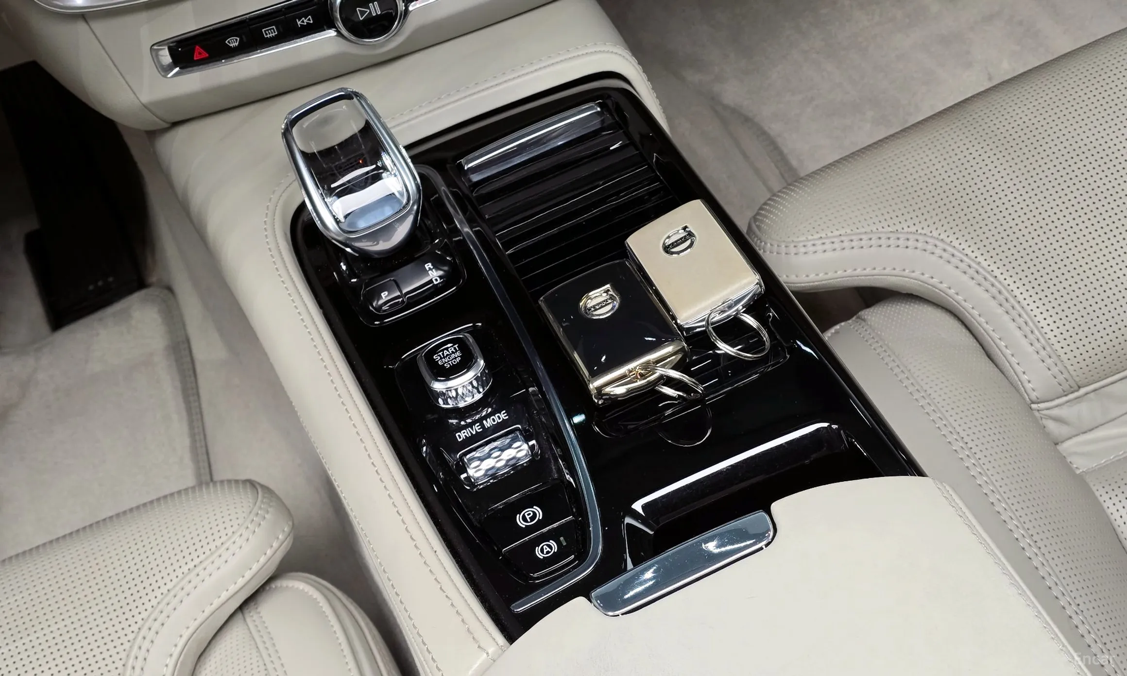 Volvo S90 превью 9