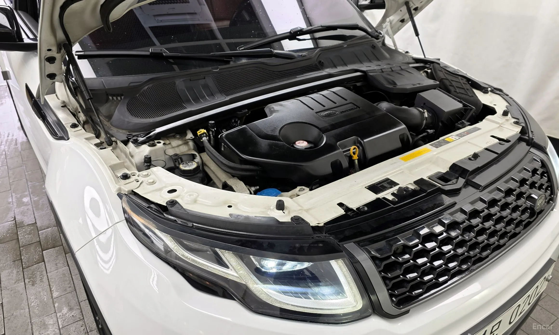 Land Rover Range Rover Evoque превью 6