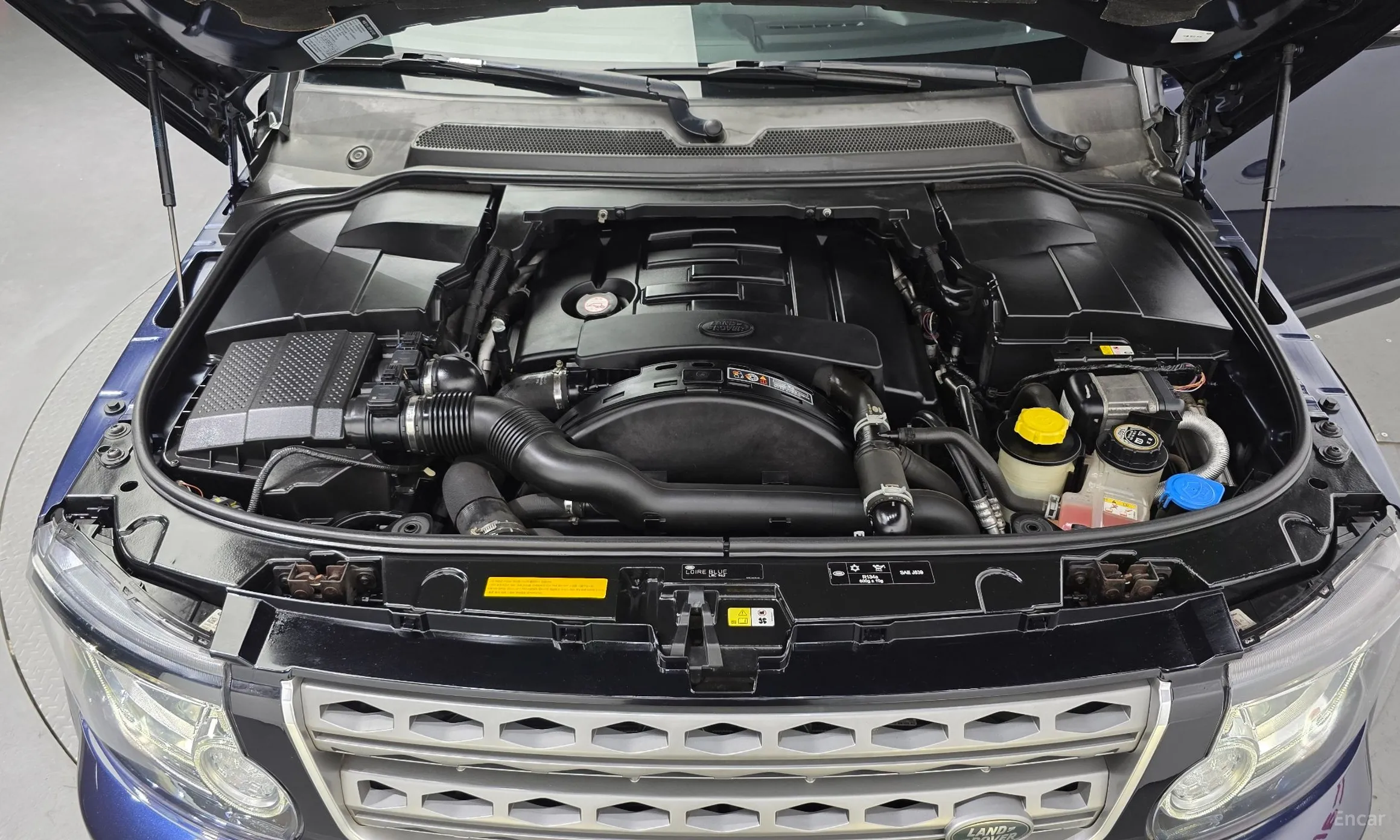 Land Rover Discovery 4 превью 6