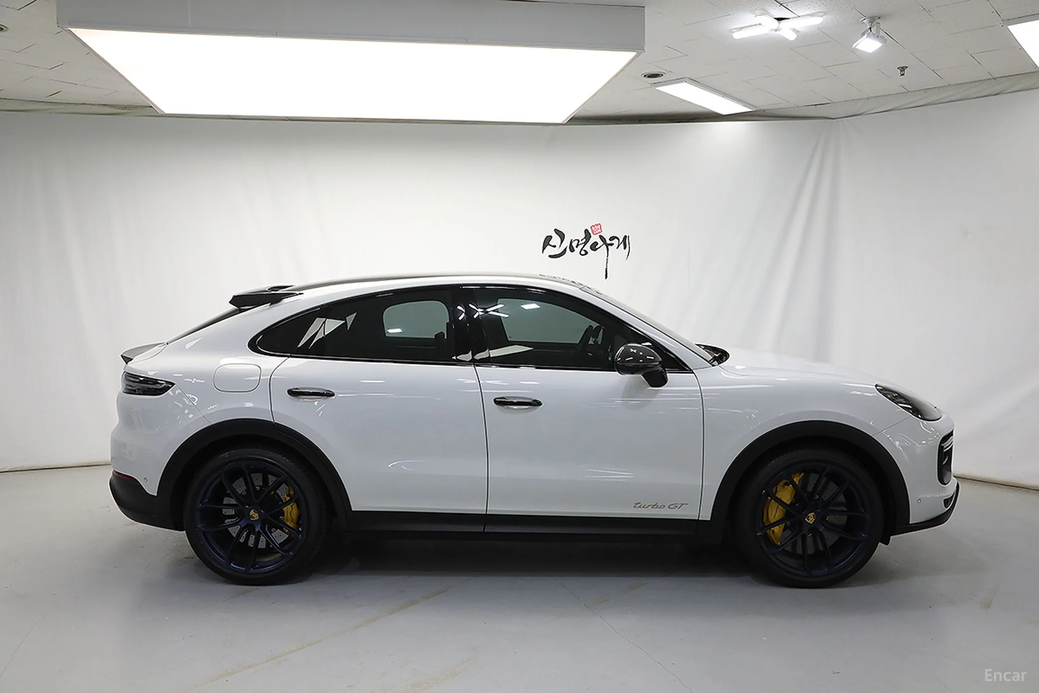 Porsche Cayenne (PO536) превью 3