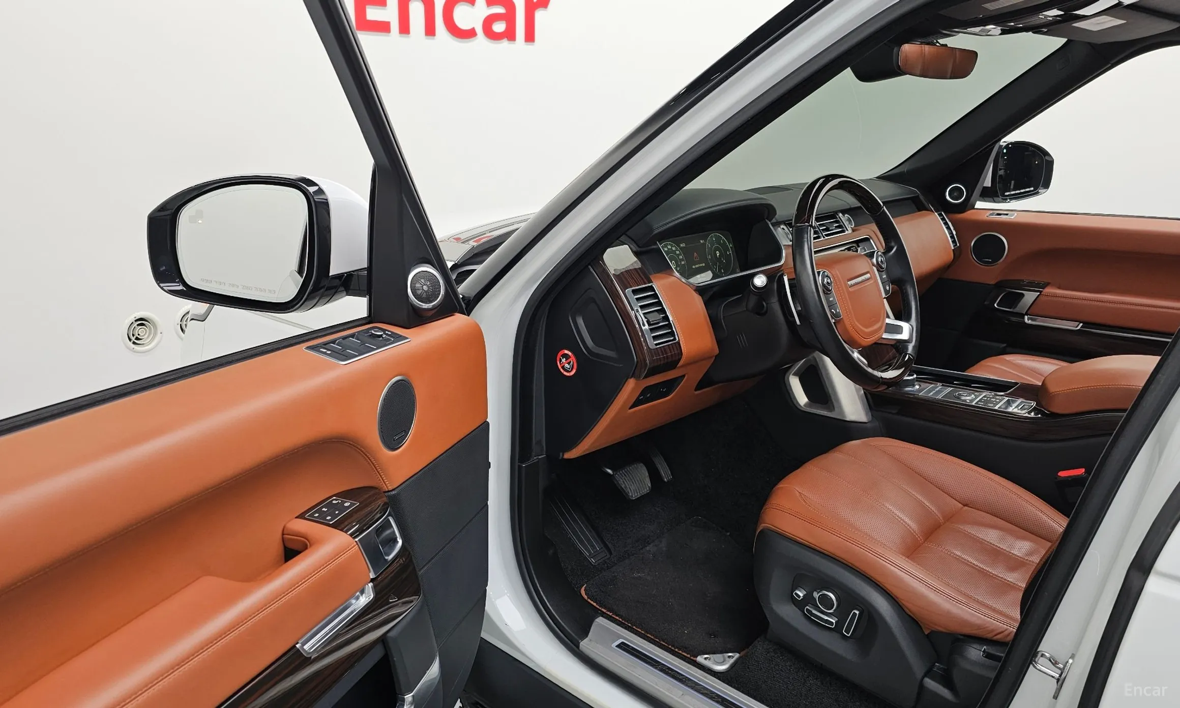 Land Rover Range Rover 4th Generation превью 10