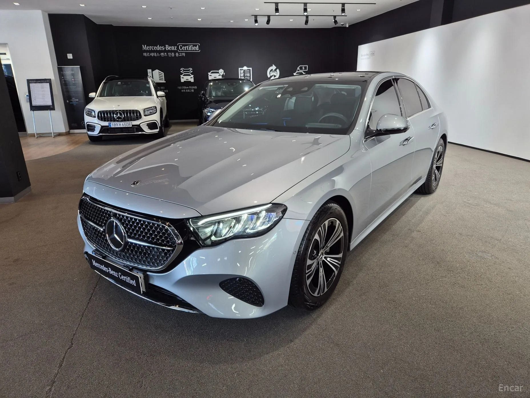 E-Class W214
