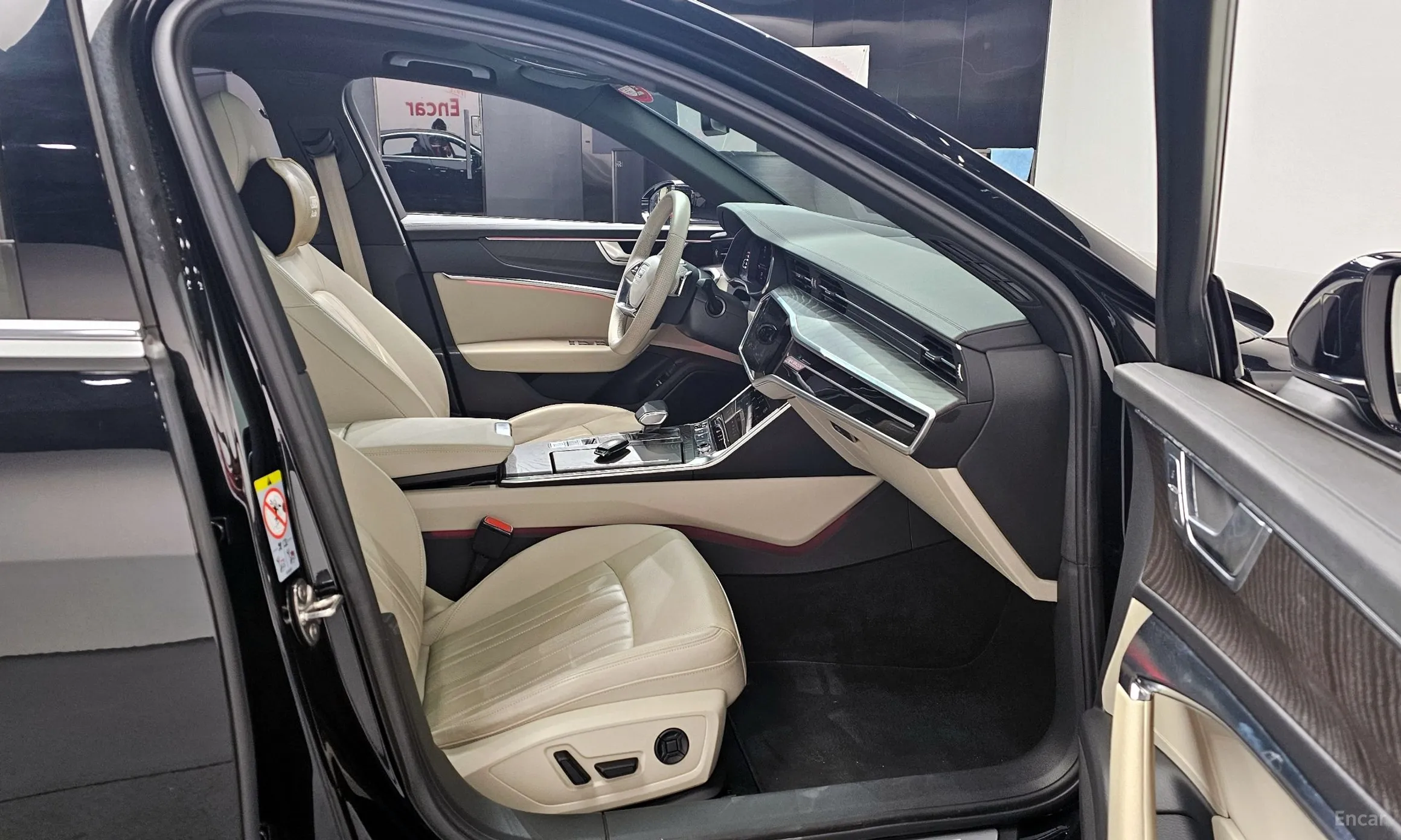 Audi A6 (C8) превью 10
