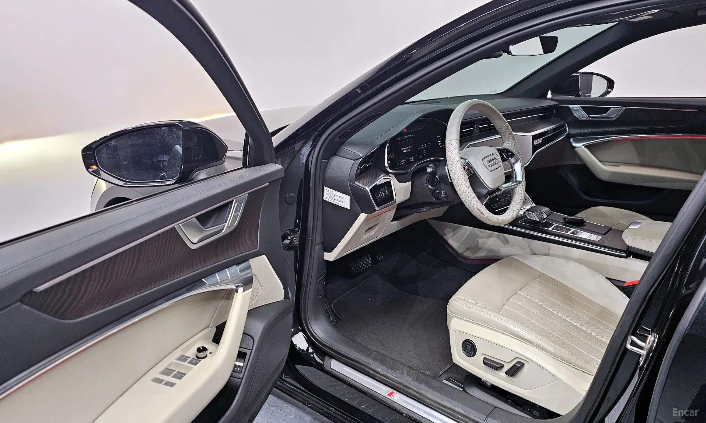 Audi A6 (C8) превью 11