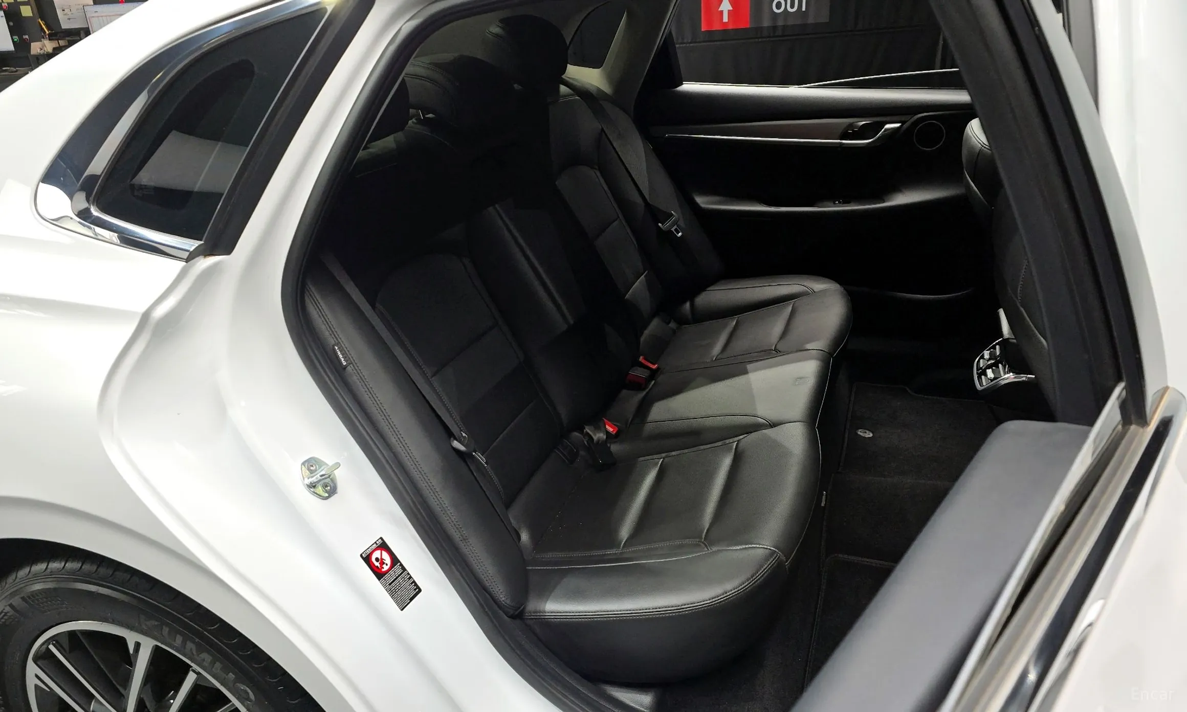 Hyundai Grandeur IG превью 12