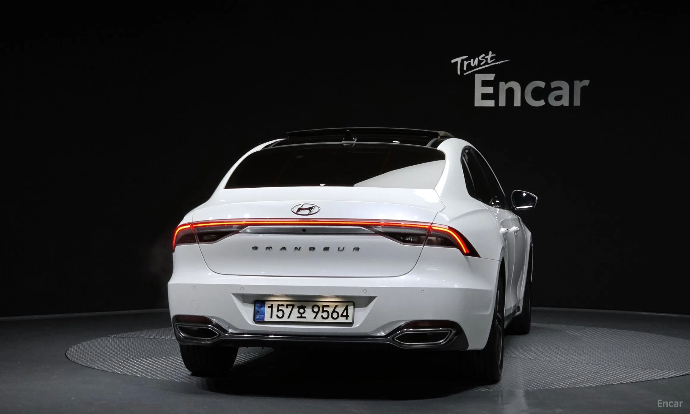 Hyundai Grandeur IG превью 4
