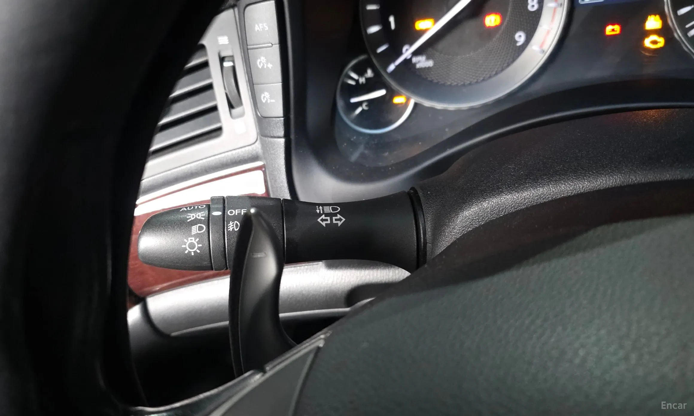 Infiniti M56 превью 17