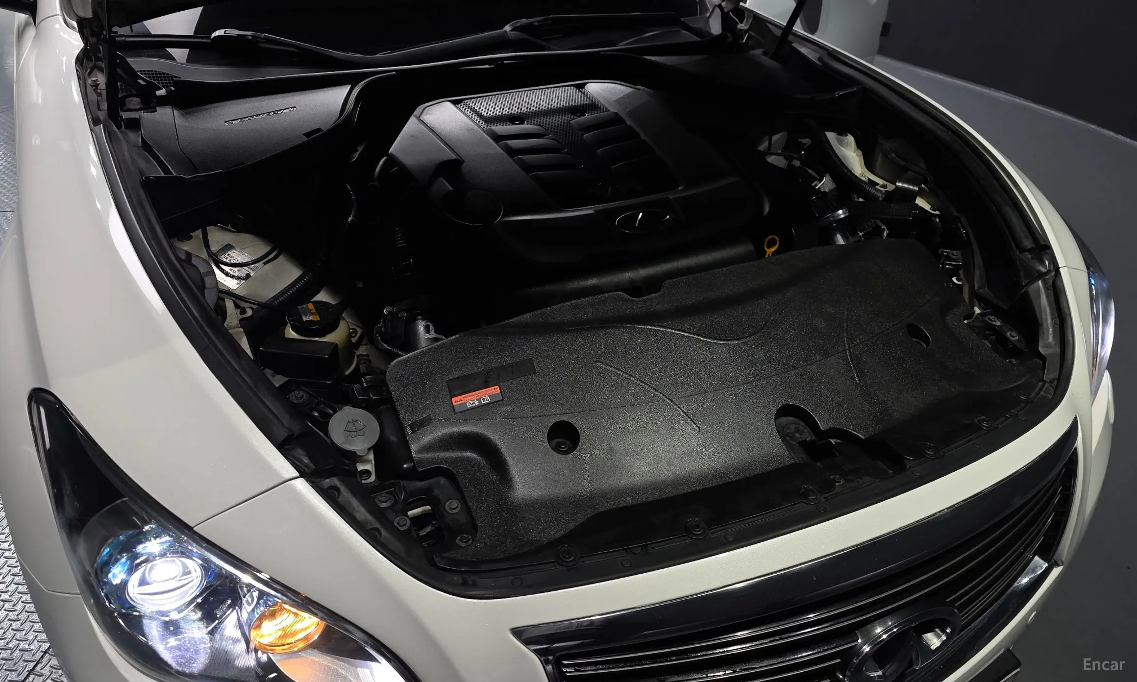 Infiniti M56 превью 6