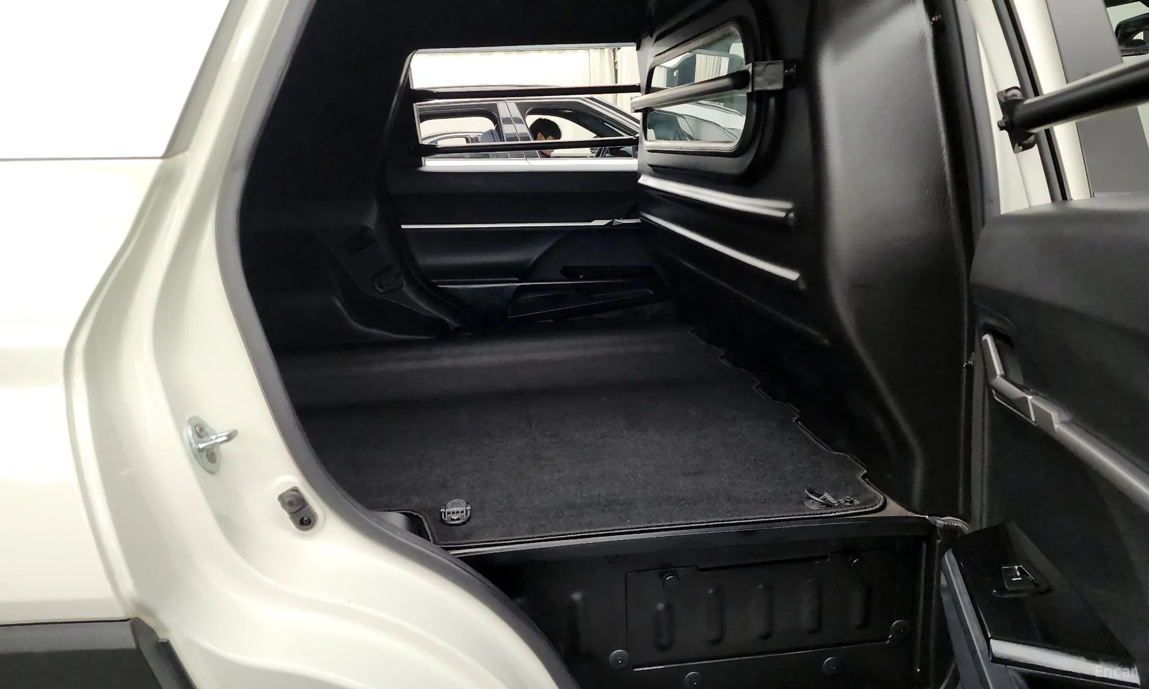 KG Mobility (SsangYong) Torres превью 12