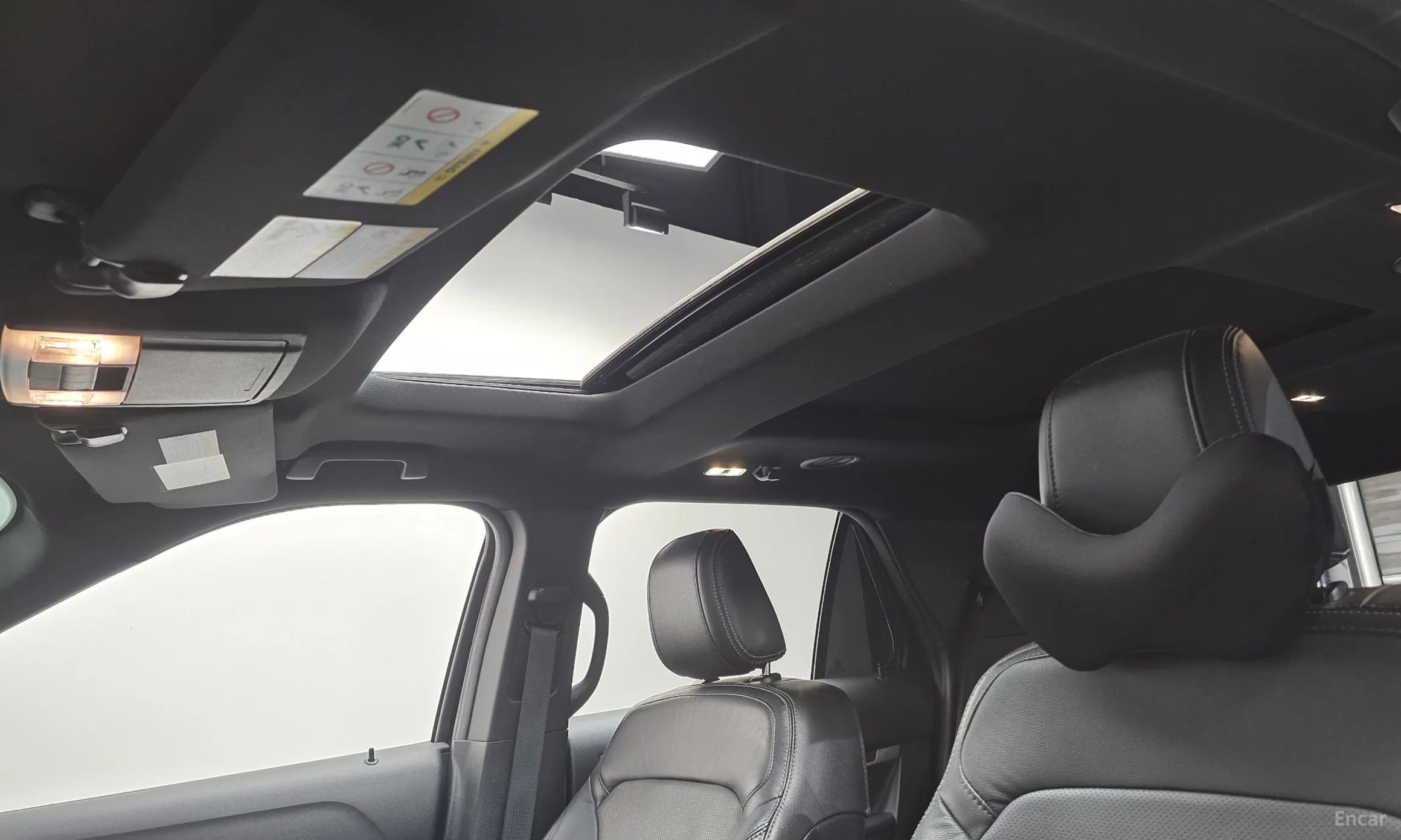 Ford Explorer превью 19