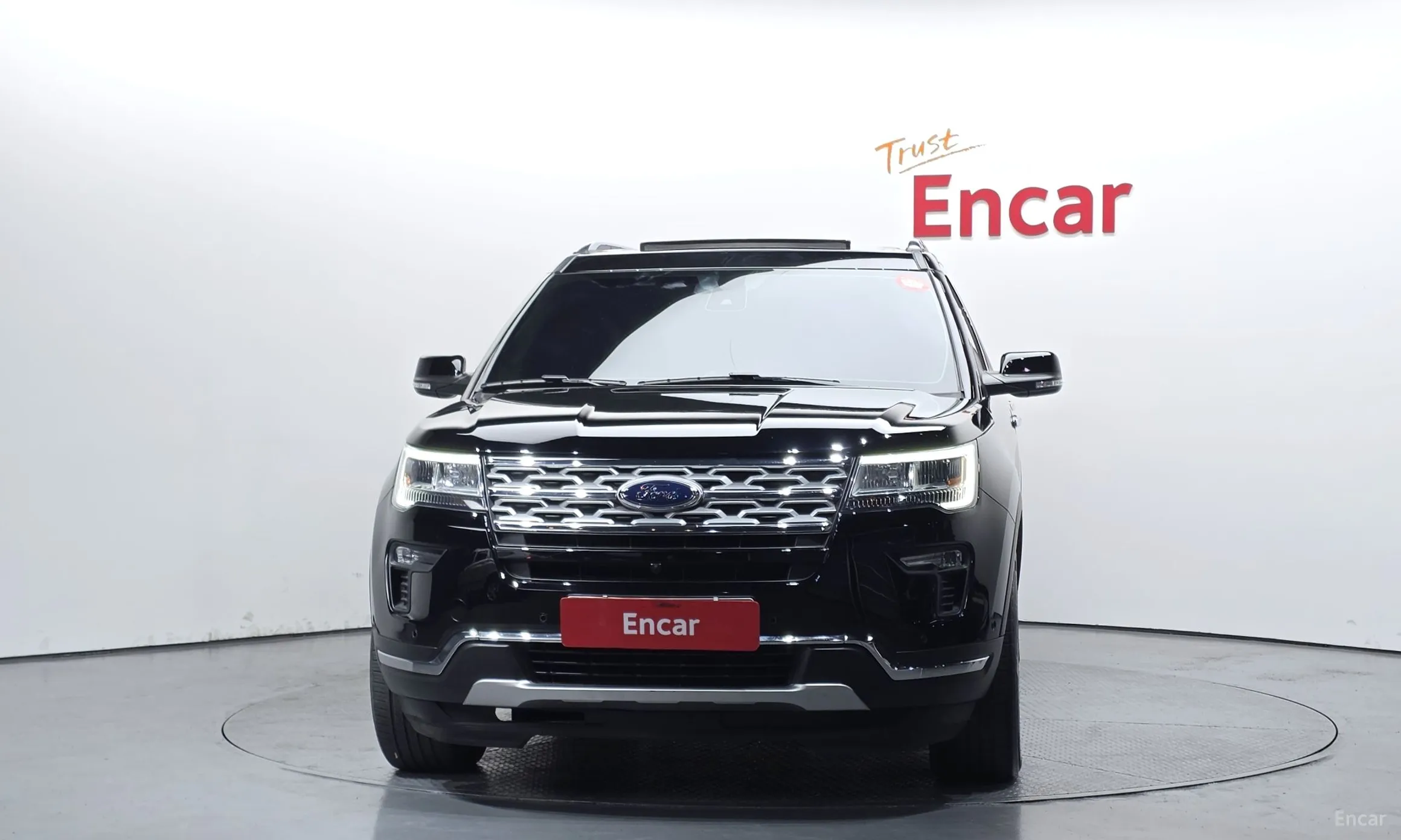Ford Explorer превью 3