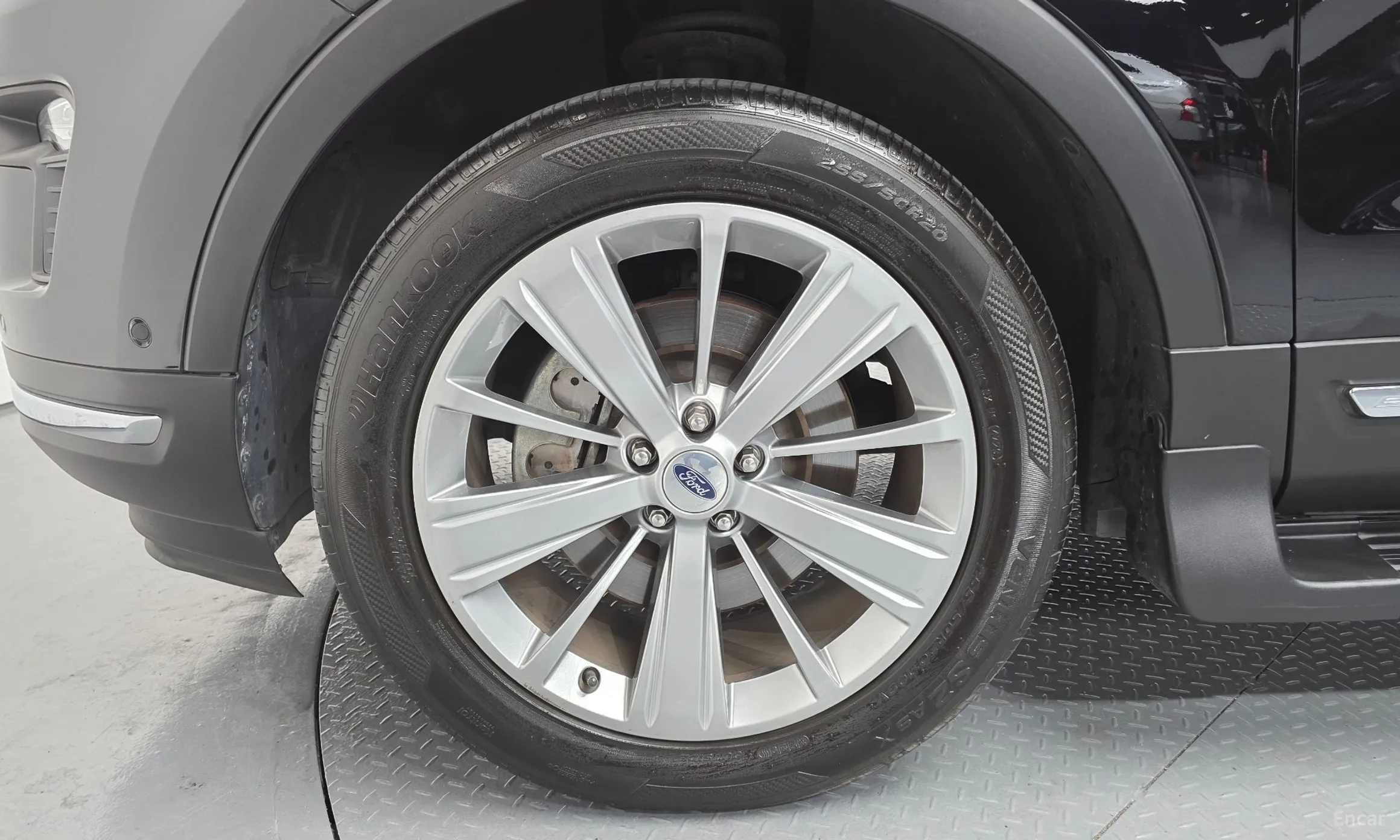 Ford Explorer превью 5