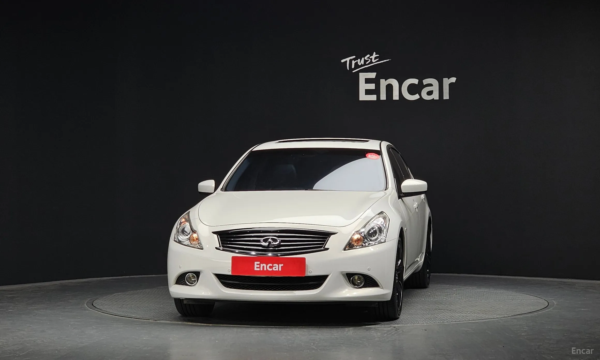 Infiniti G25 превью 3